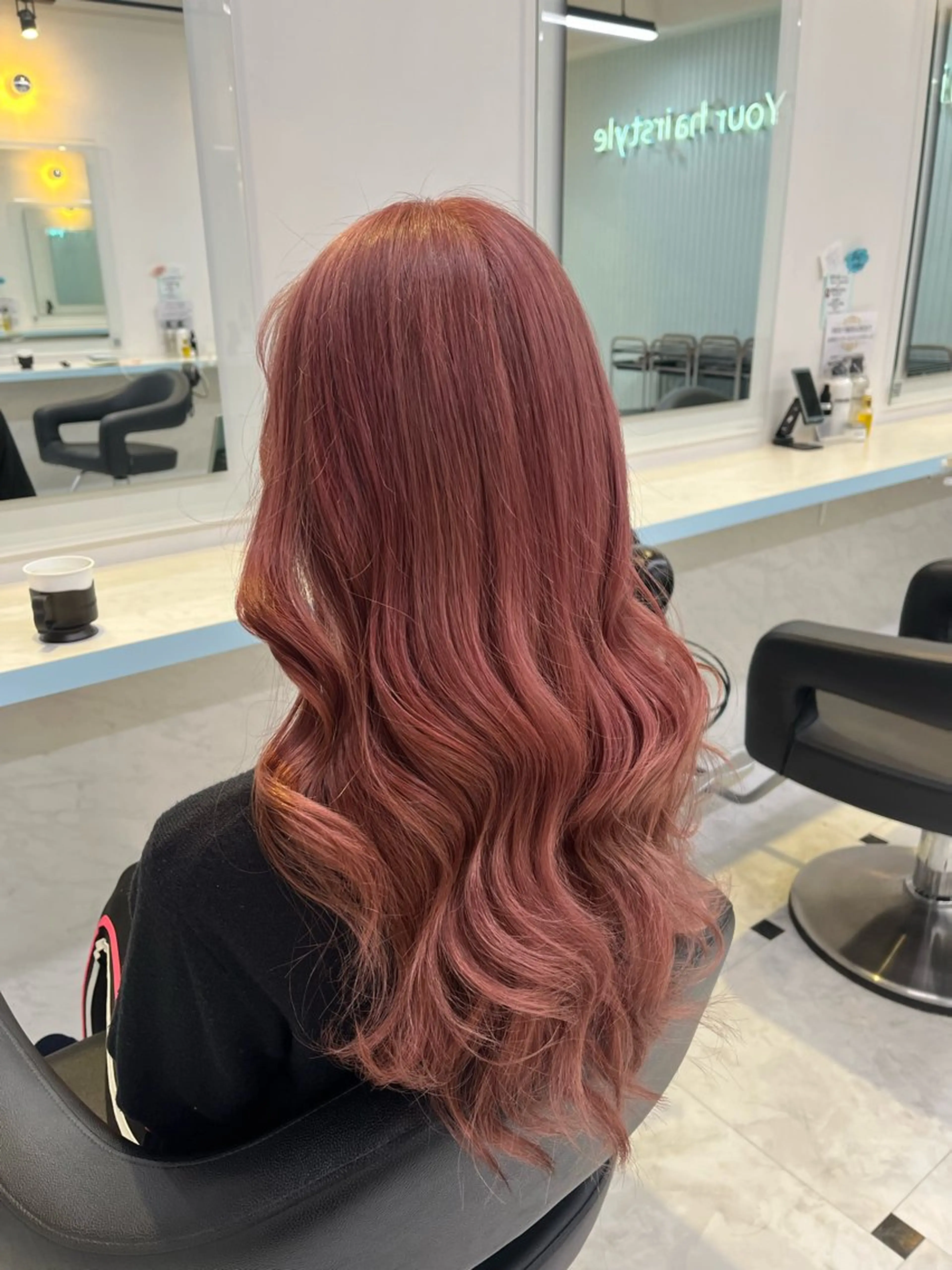 ロング カラー ヘアカラー トリートメント ブリーチカラー 🩵MIZUKIのヘアスタイル