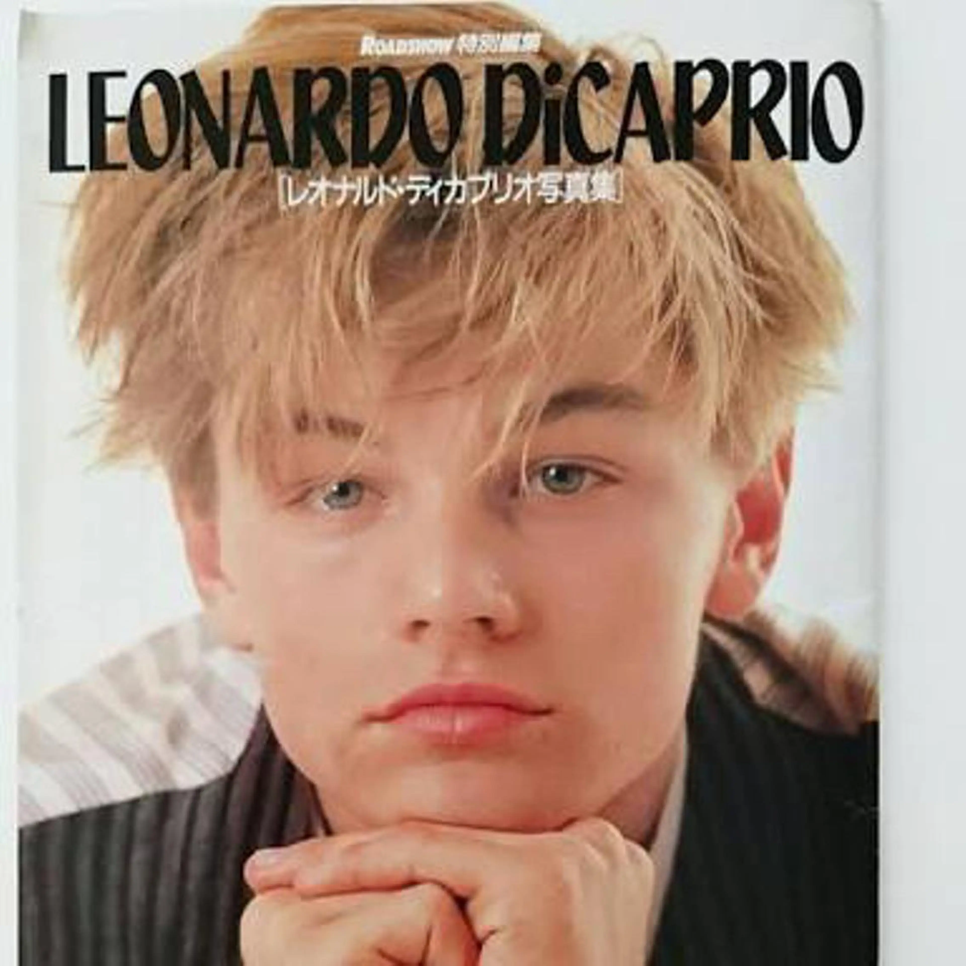 カラー メンズ センターパート メンズインナーカラー メンズ韓国風 マッシュ アッシュ ヘアカラー トリートメント ヘアセット 透明感/韓国風 🤍moeka🤍のヘアスタイル