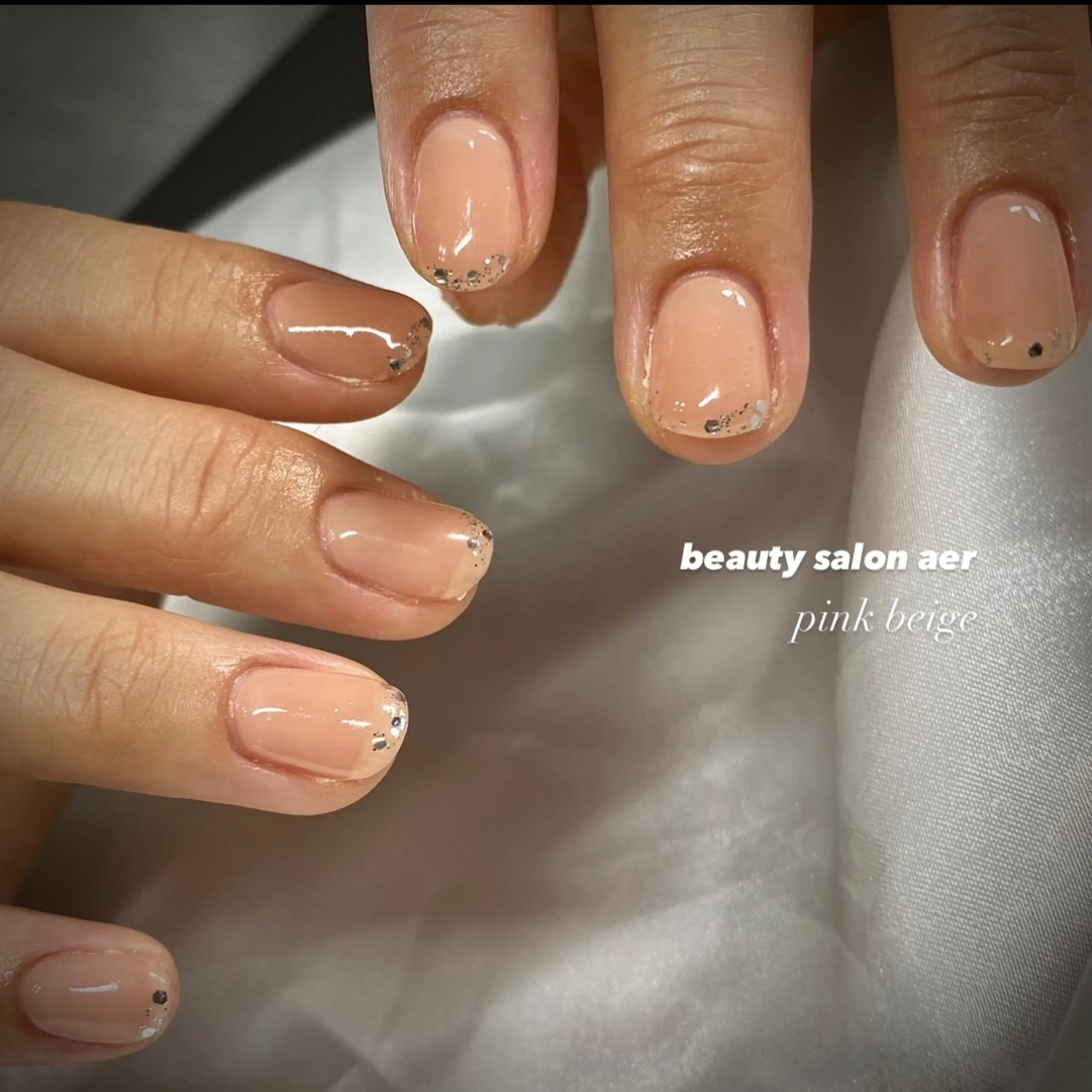 ネイル ピンク ピンクベージュ デコパーツが得意♪ ネイル/眉毛/エステの眉毛・アイブロウイメージ