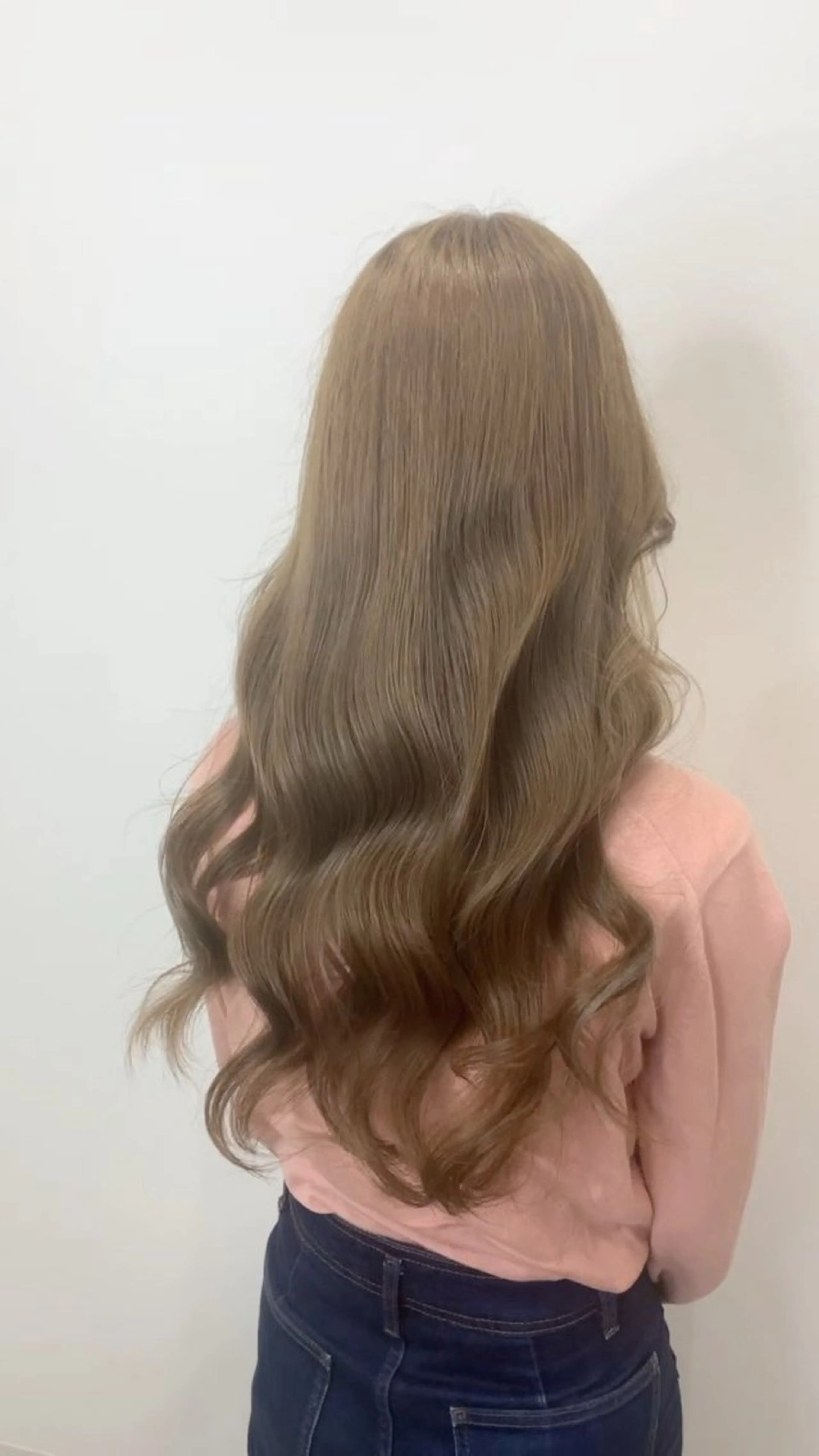 ロング カラー カット ヘアカラー トリートメント YURA hairのヘアスタイル