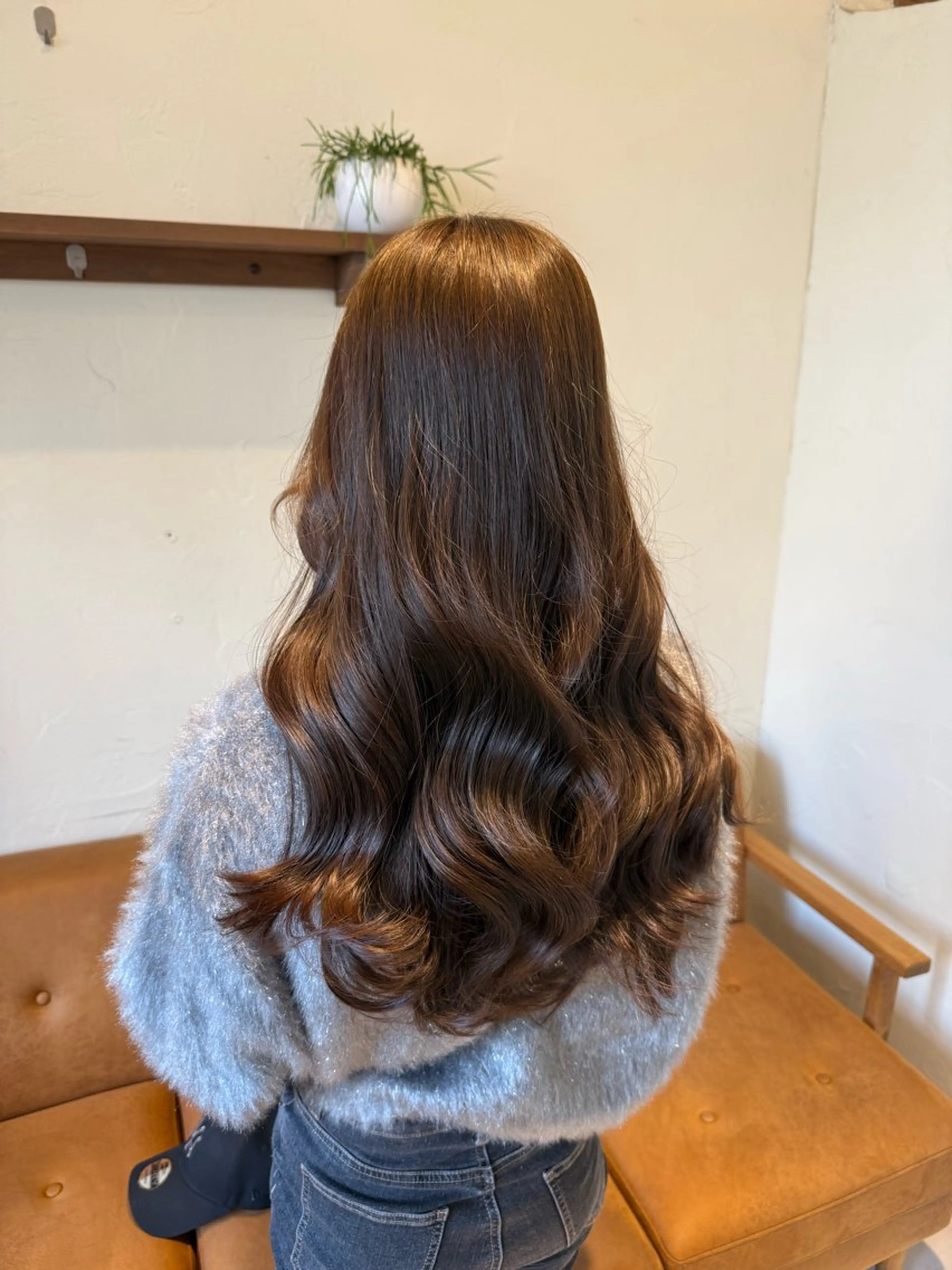 セミロング ヘアカラー 中村未夢🤍ブリーチ なしダブルカラー🤍のヘアスタイル