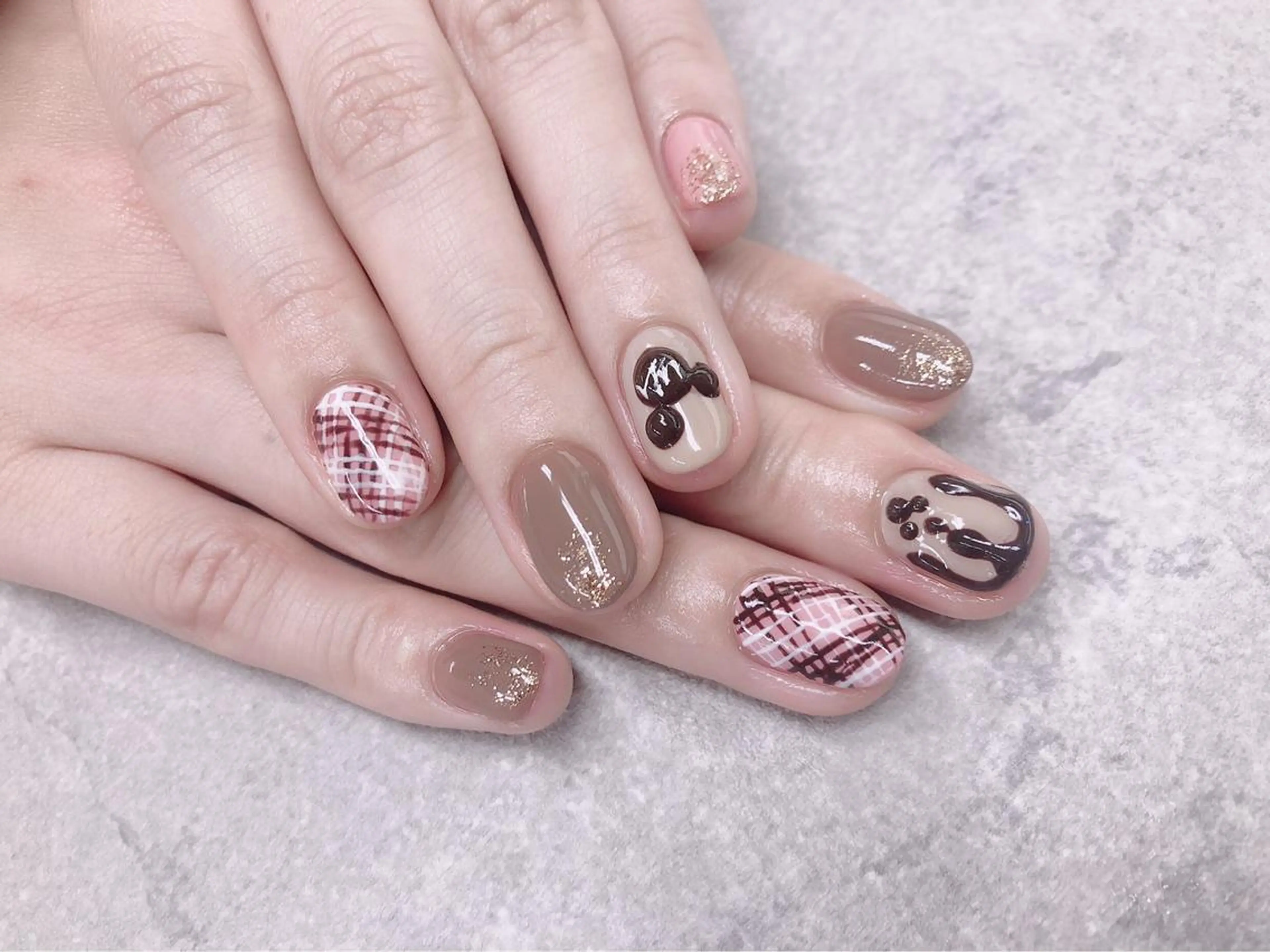 ネイル バレンタイン ハンドネイル ハンドケア FASTNAIL PLUS 新宿店のネイルデザイン