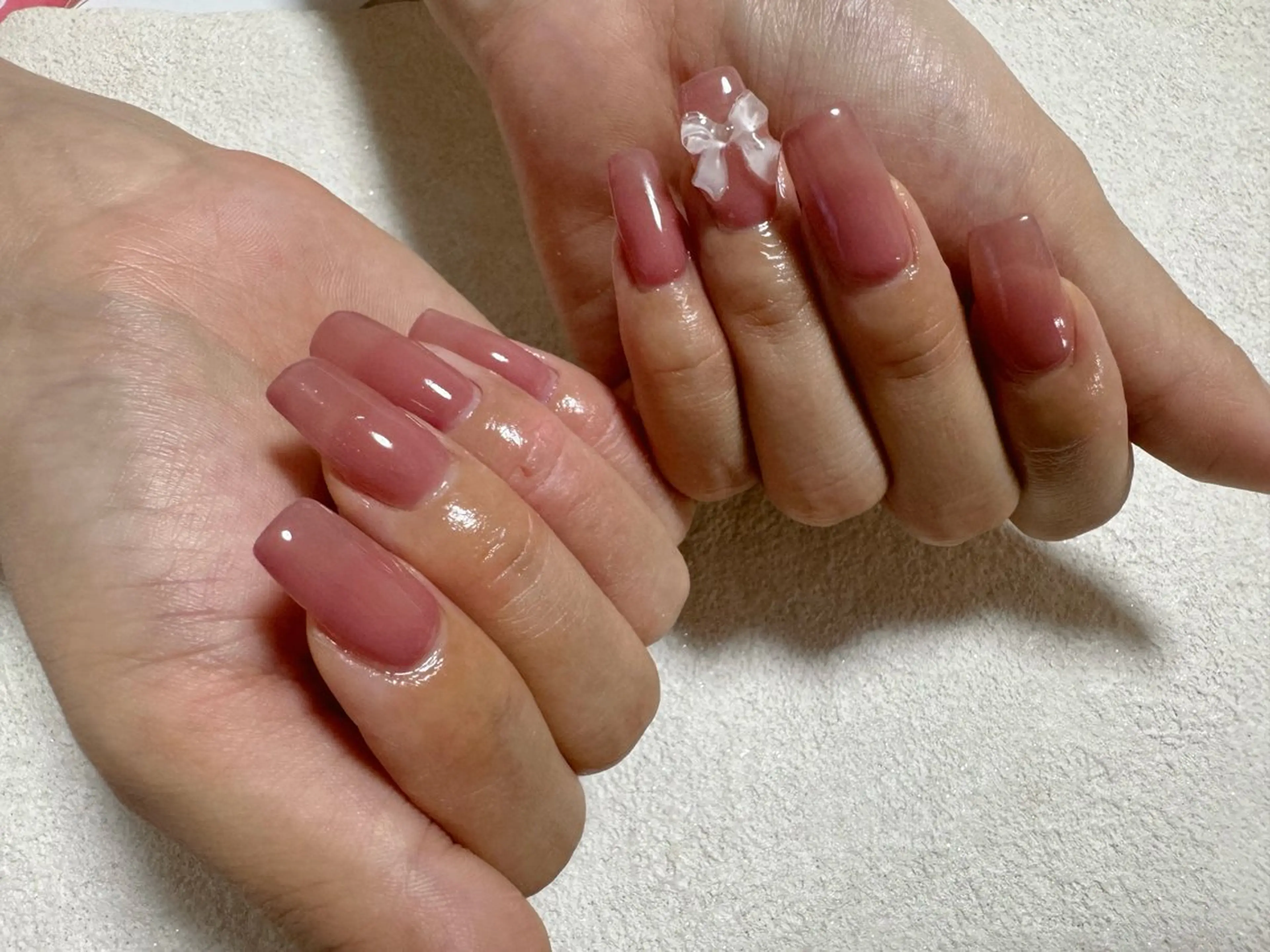 ネイル ジェルネイル メンズネイル パラジェル リボン ワンホンネイル kiki nail たまプラーザのネイルデザイン