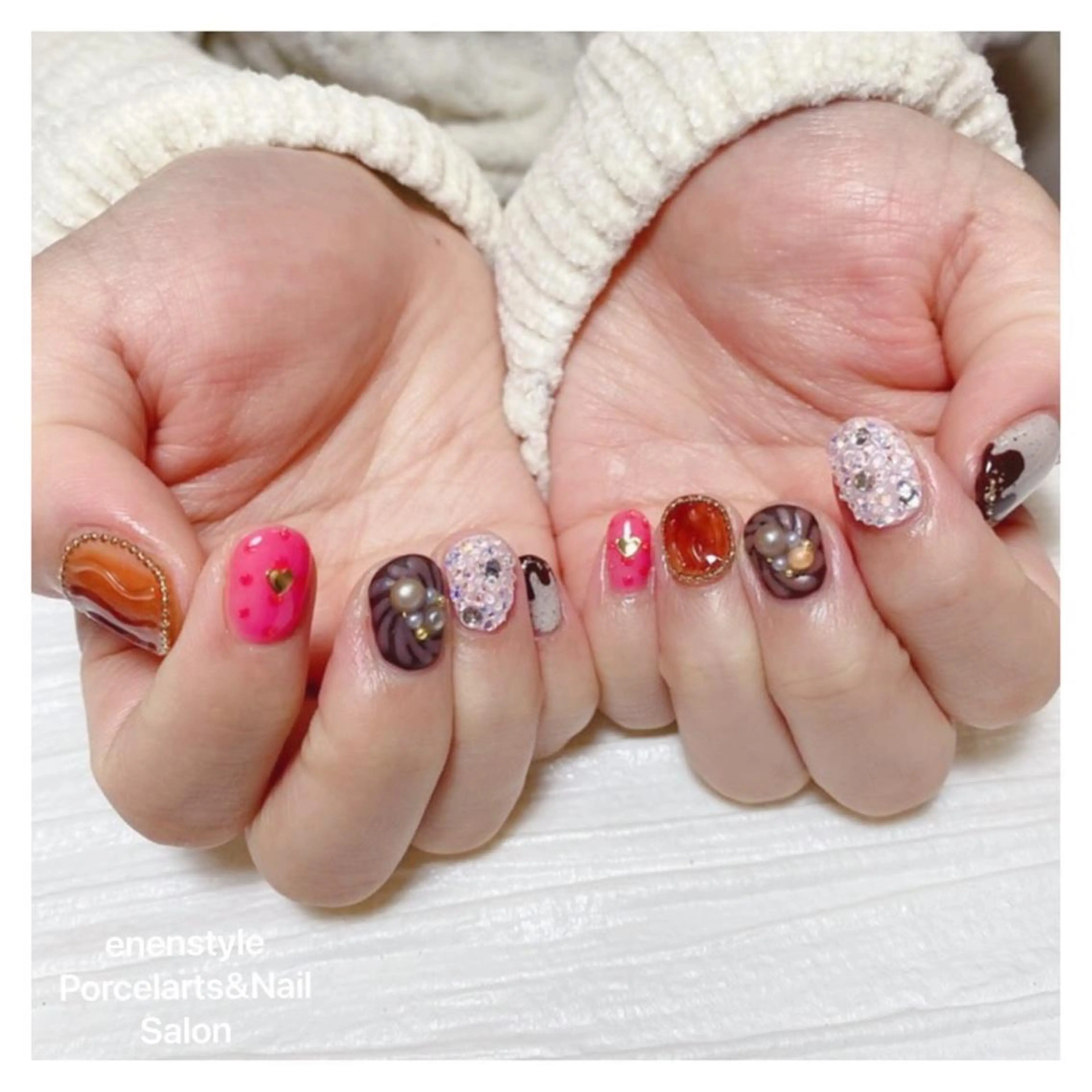 ショート ネイル ハンドネイル 👑enen style👑のネイルデザイン