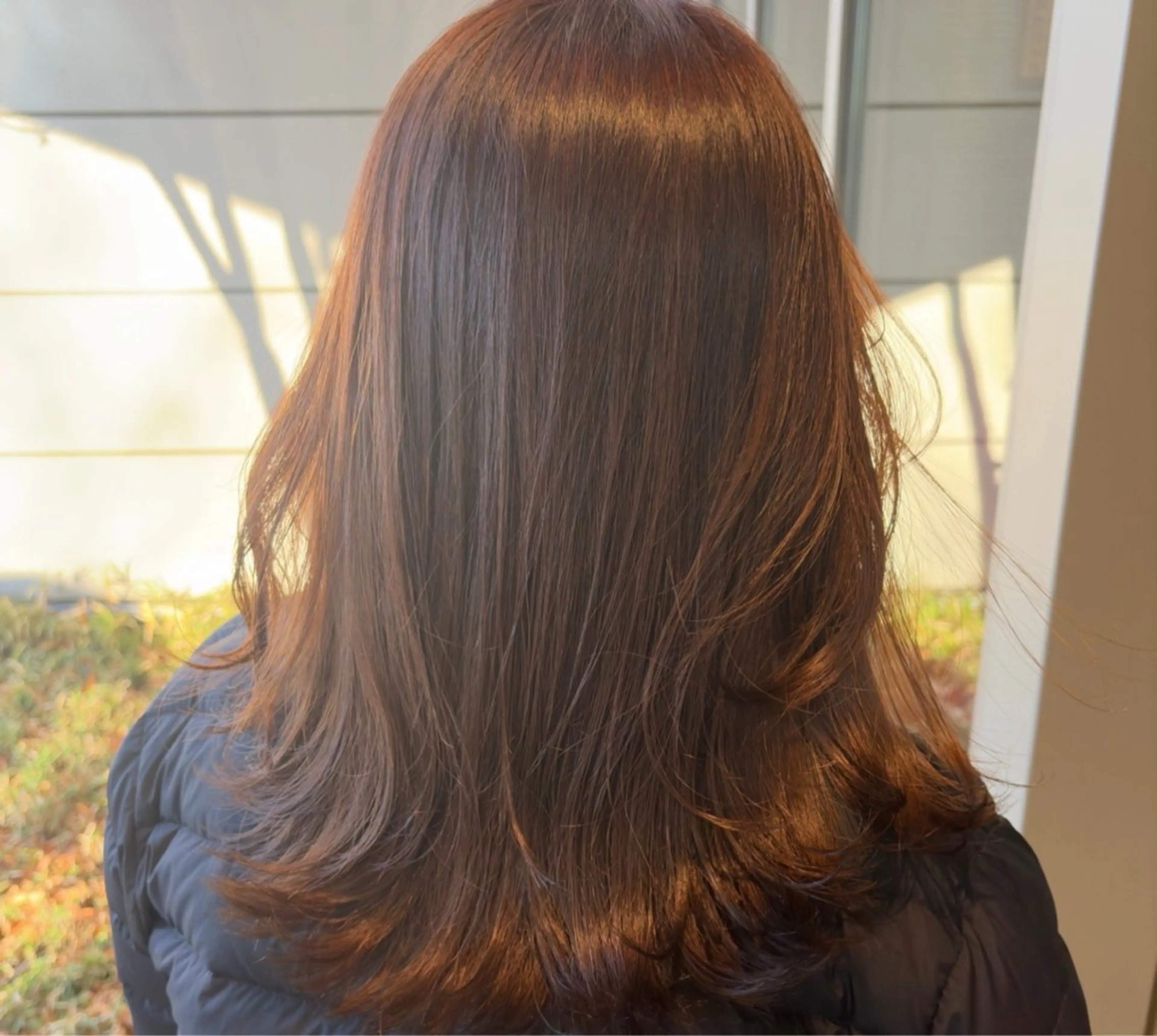 ミディアム 山浦 貴恵のヘアスタイル