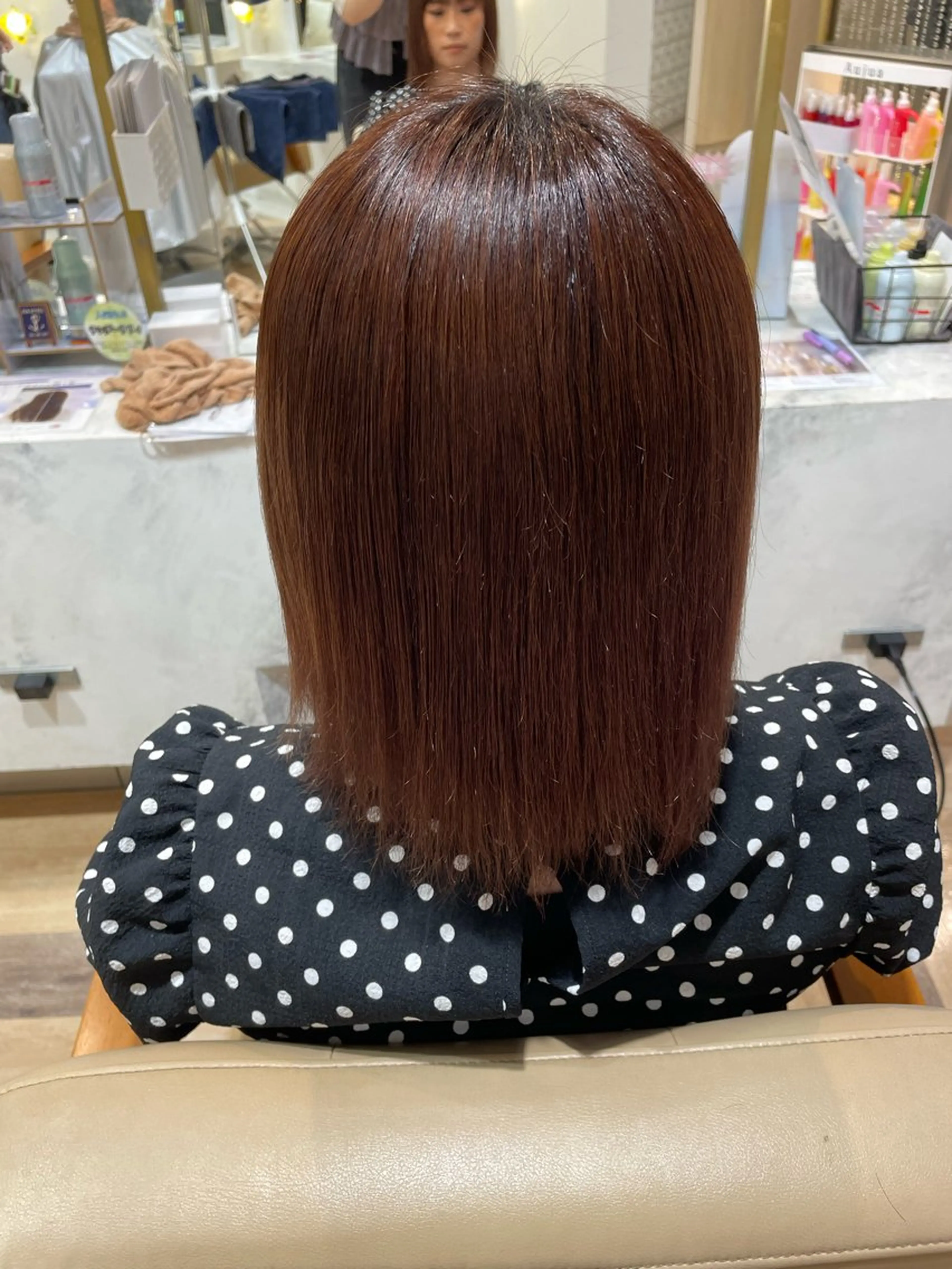 ミディアム カラー ヘアカラー 新庄 雪乃のヘアスタイル