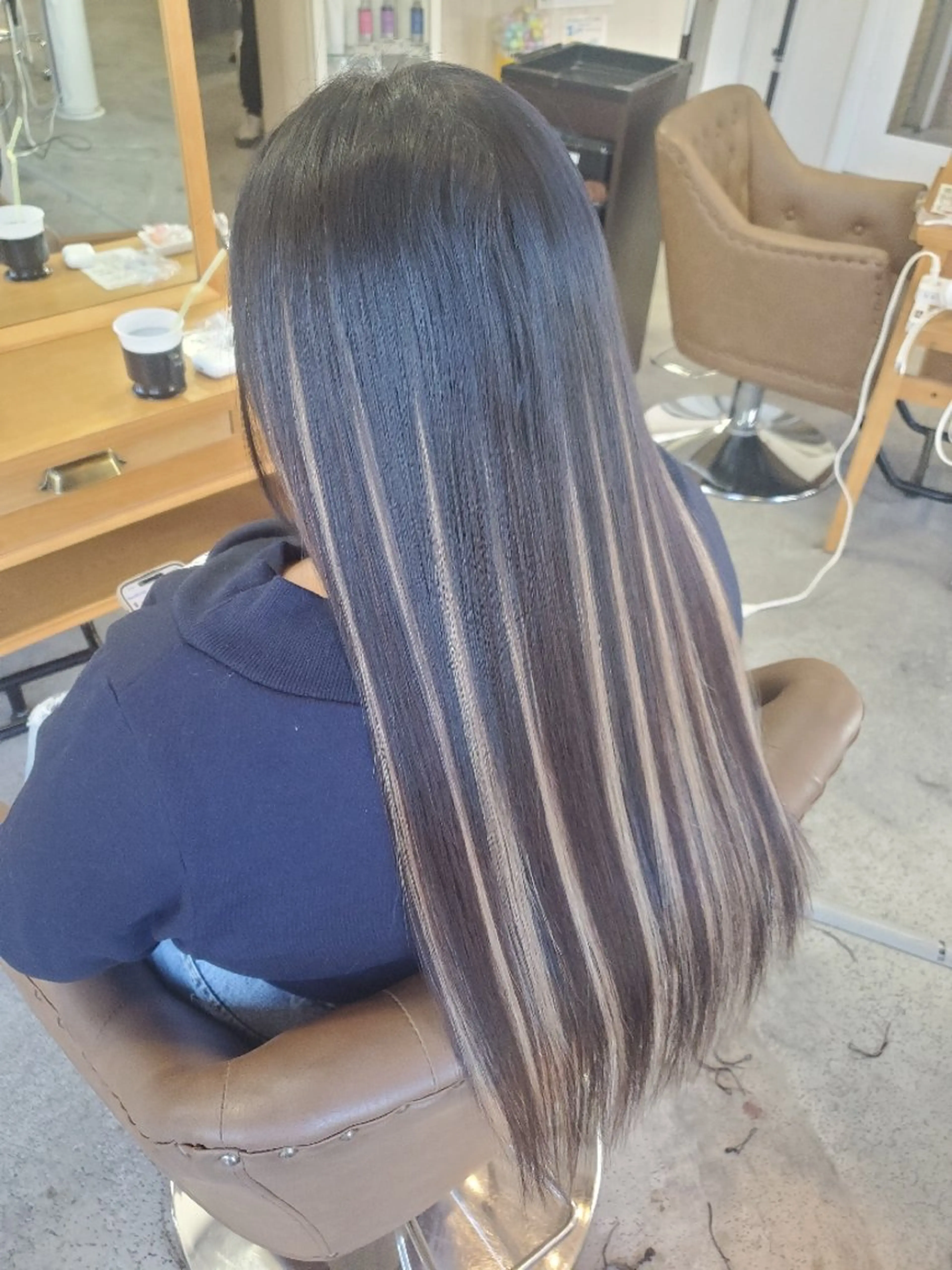 ロング レイヤーカット SEIYA/ プルエクステ/カラーのヘアスタイル