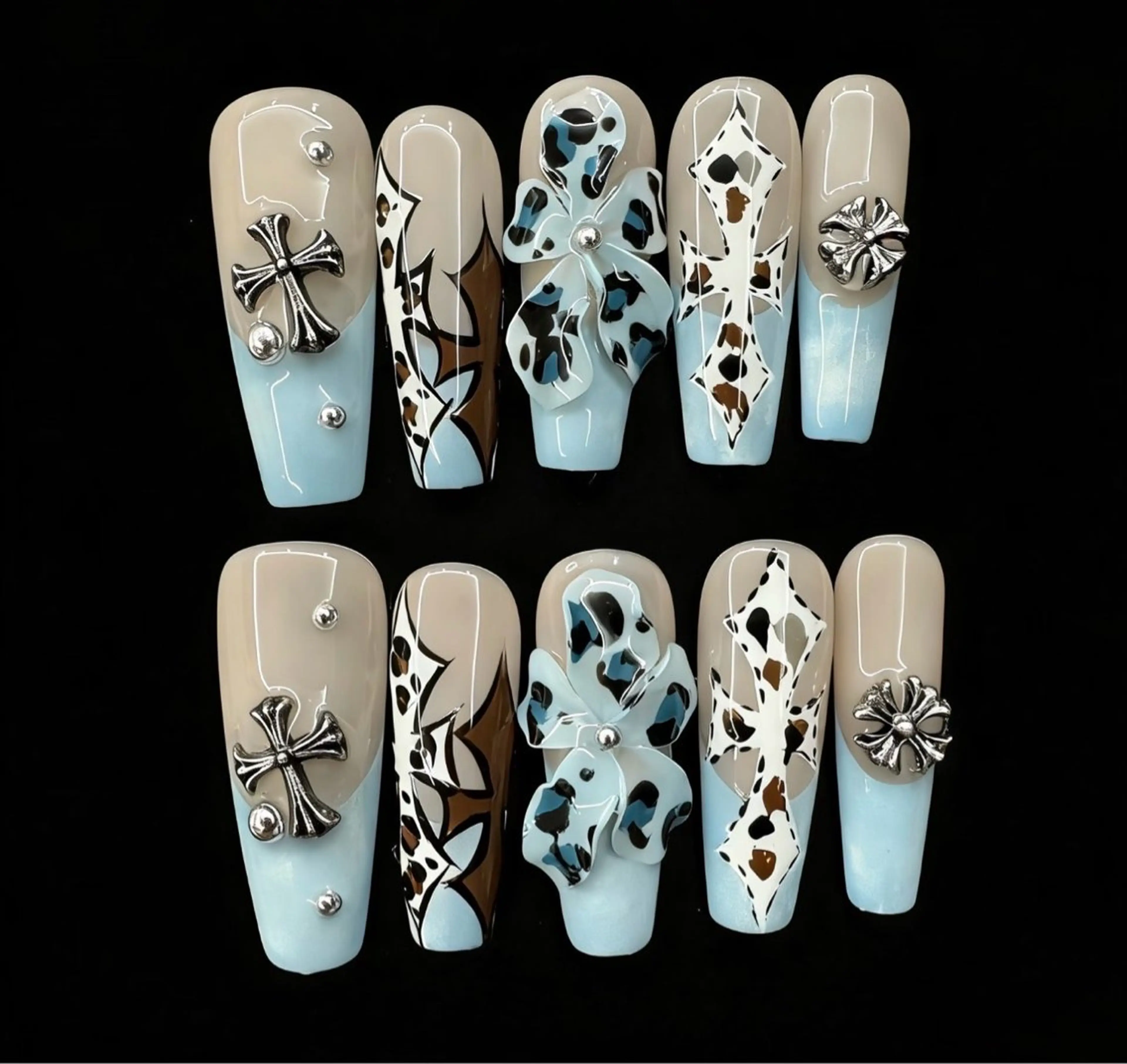 ネイル Mika Nails 心斎橋のネイルデザイン