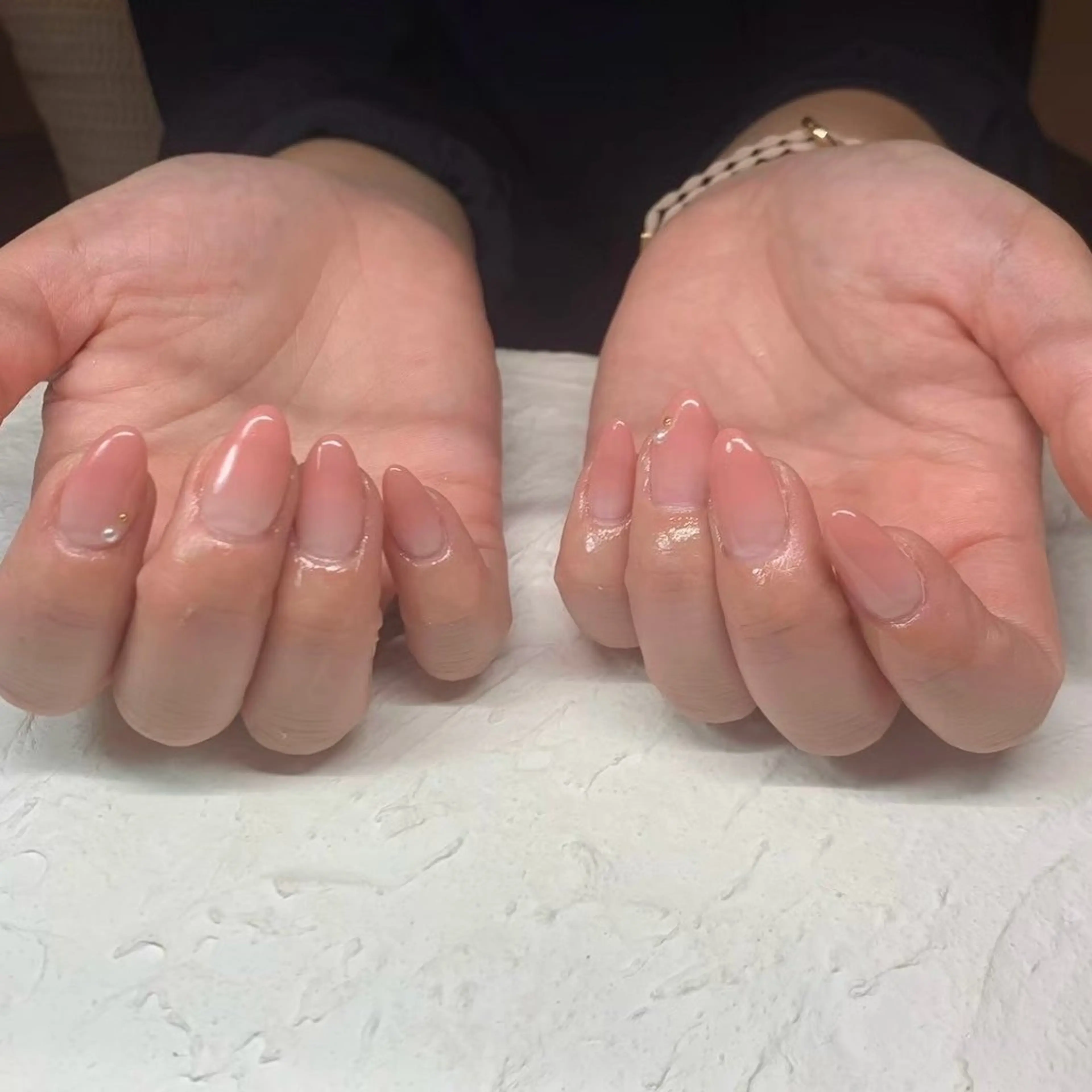 ネイル グラデーション ピンク LACHIC所属・LACHIC NOZOMIのネイルデザイン