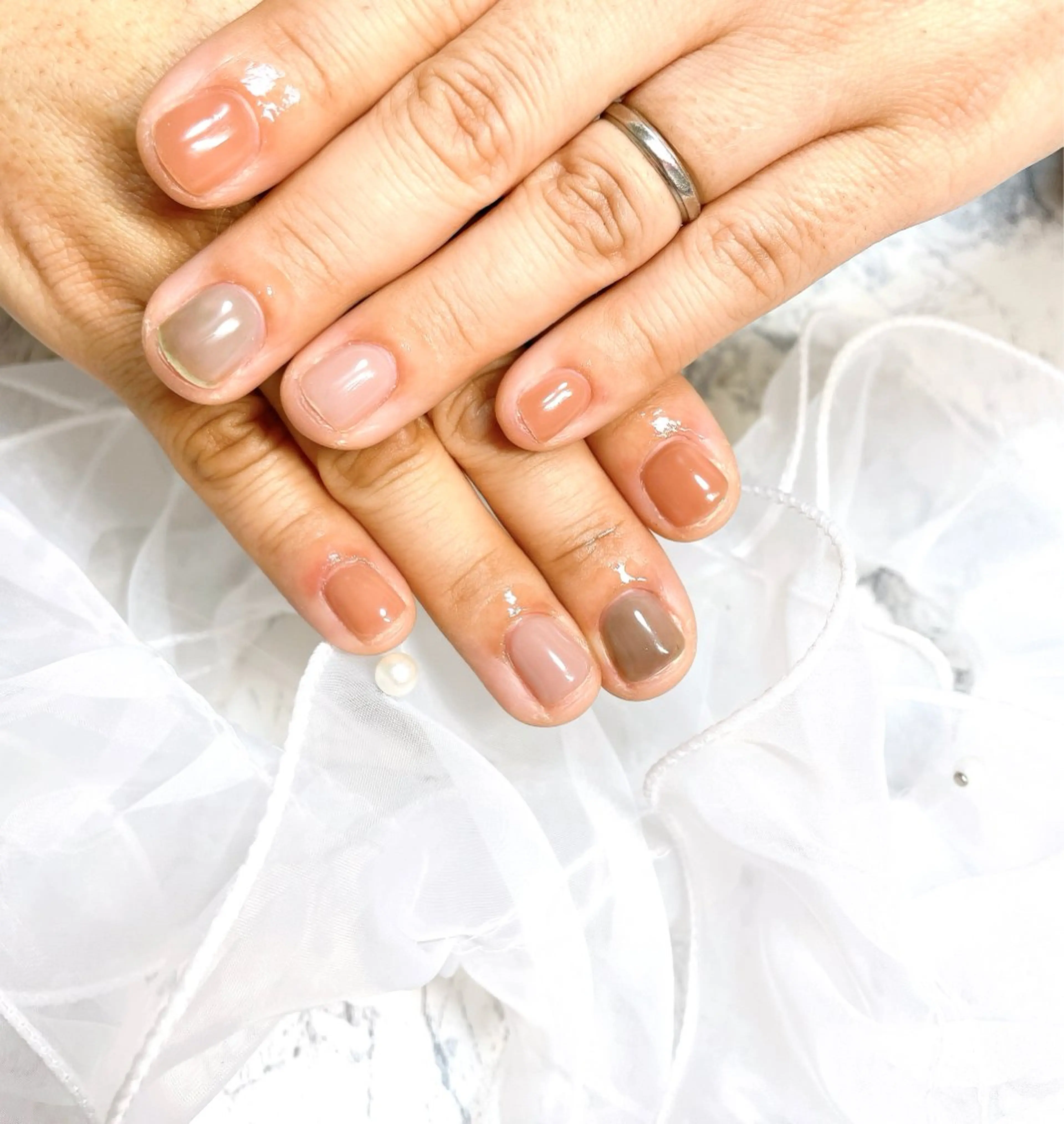 ネイル ハンドネイル ハンドケア GAL_ NAILのネイルデザイン