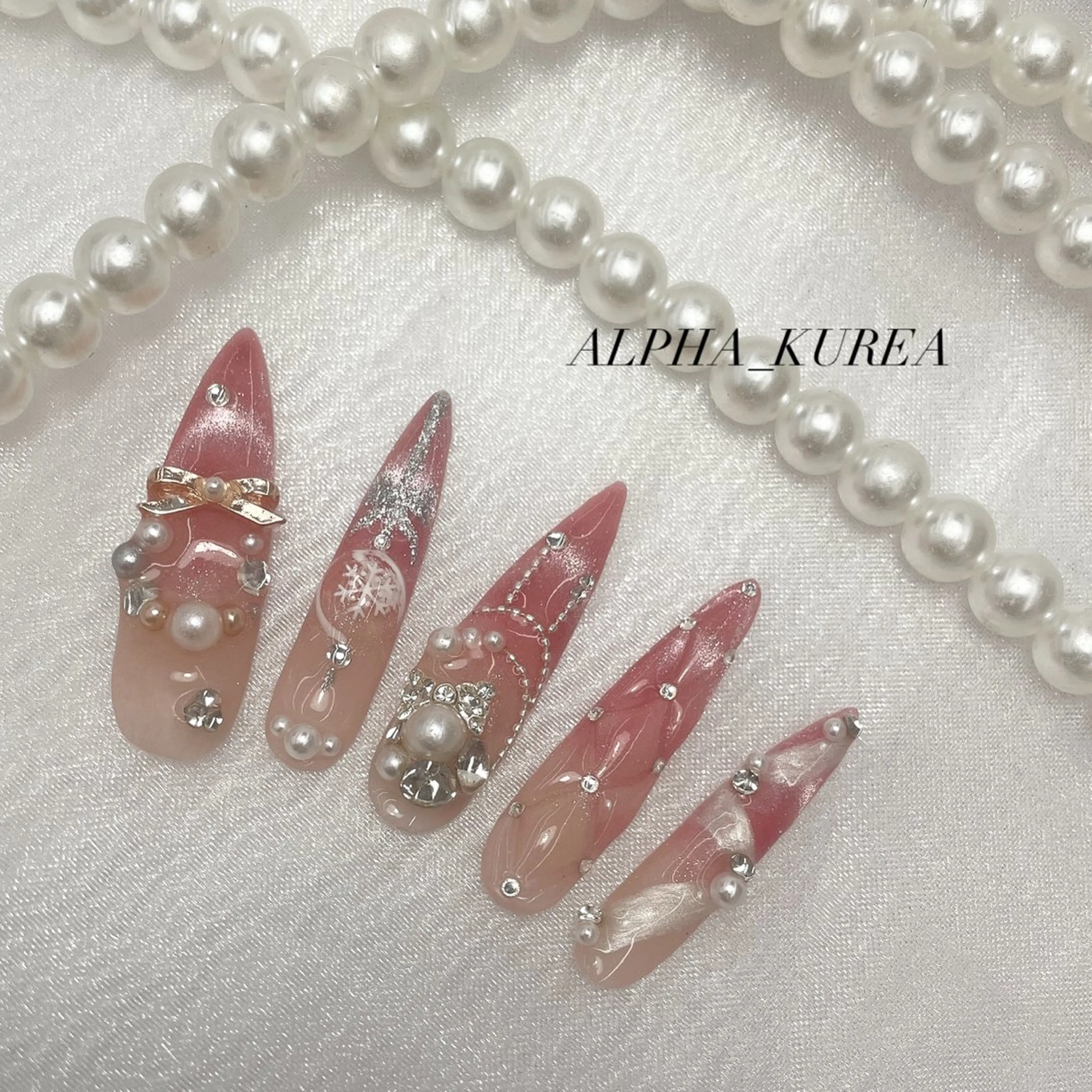 ネイル ハンドネイル ALPHA. KUREAのネイルデザイン