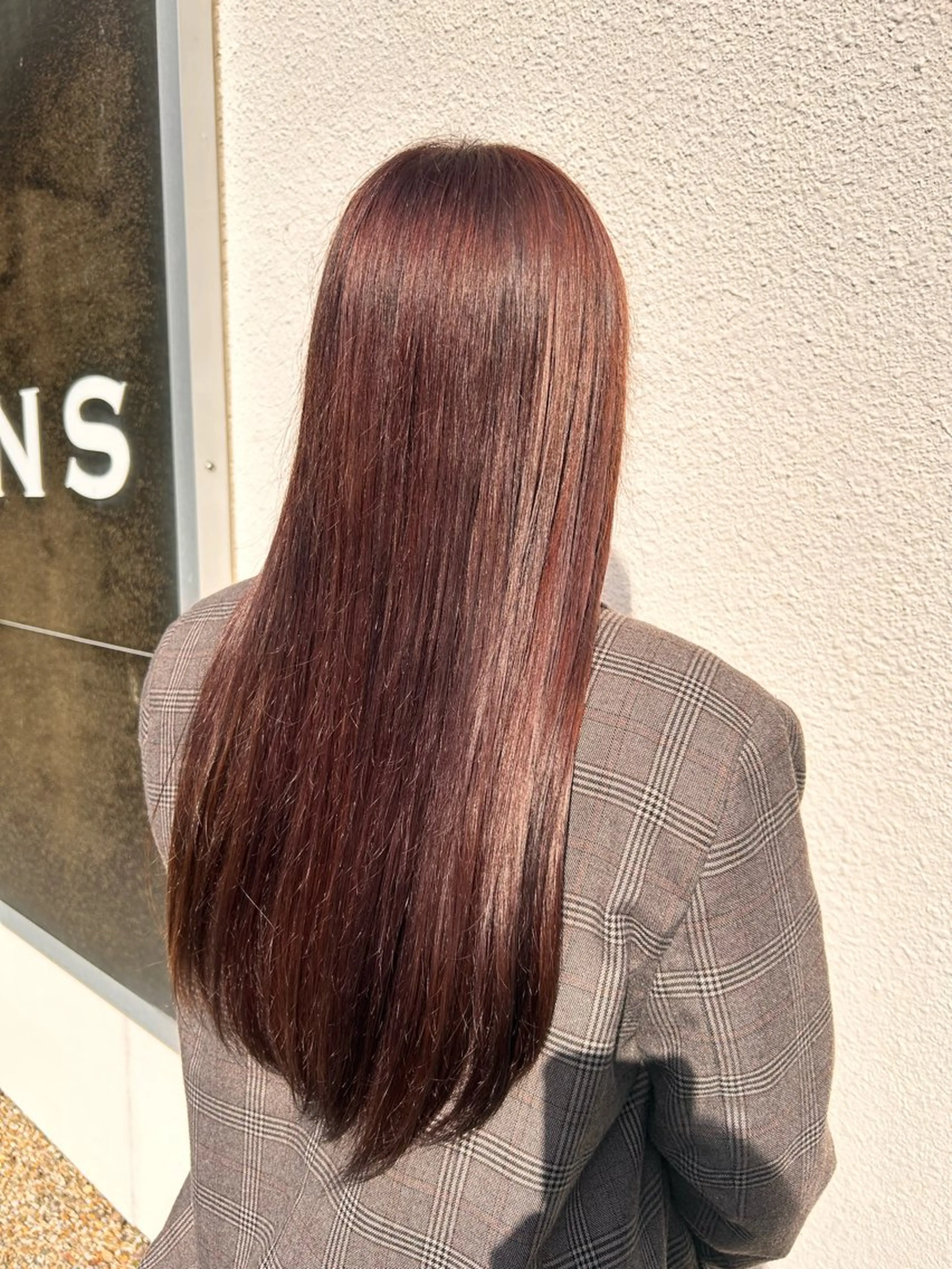 ロング カラー ブリーチ レッドカラー 松田 佳純のヘアスタイル