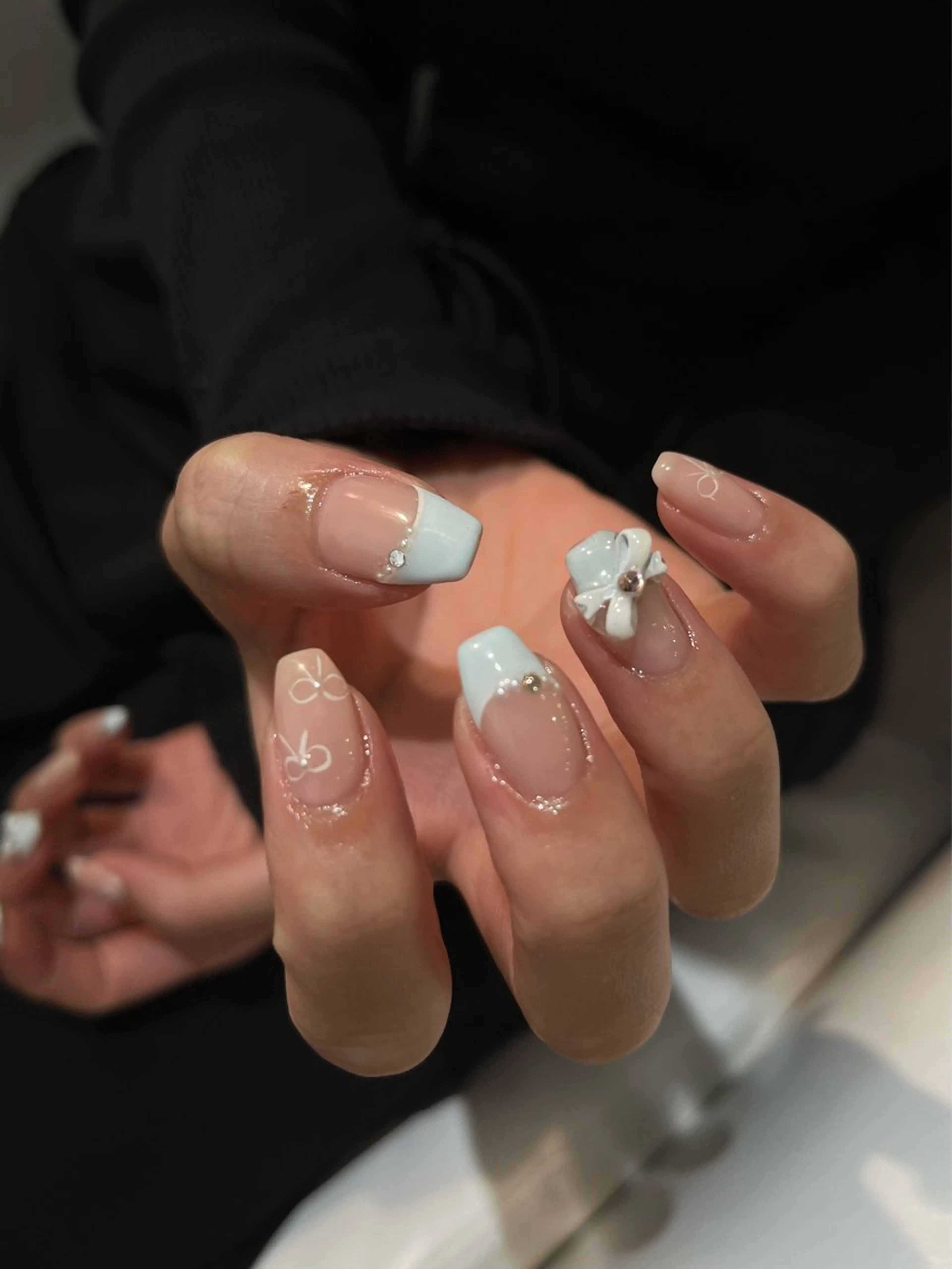 ネイル フレンチネイル ハンドネイル 市本 葵のネイルデザイン