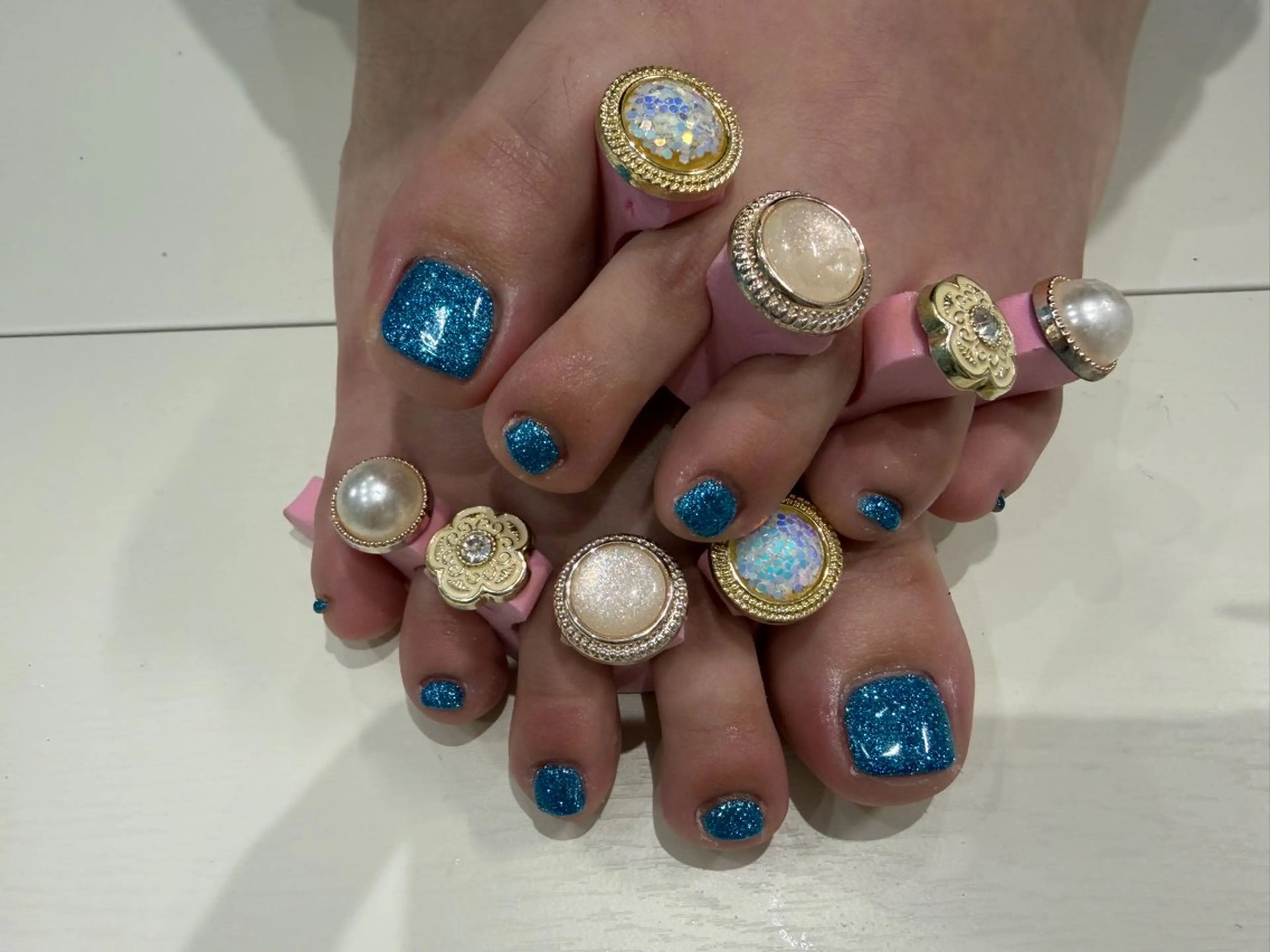 ネイル ブルー ラメ(グリッター) フットネイル Mermaid Nail saraのネイルデザイン