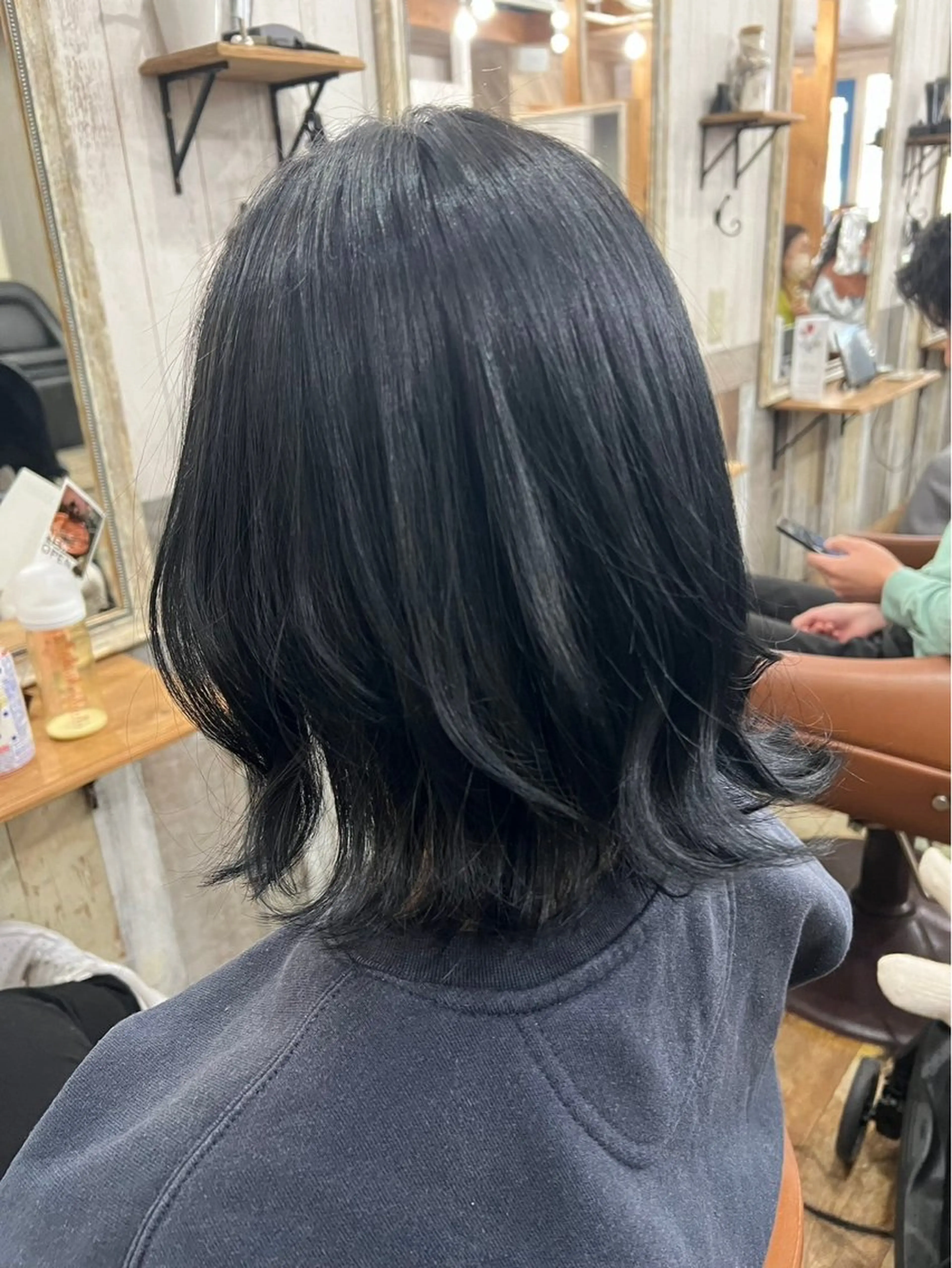 ミディアム カラー Hair's RooMのヘアスタイル