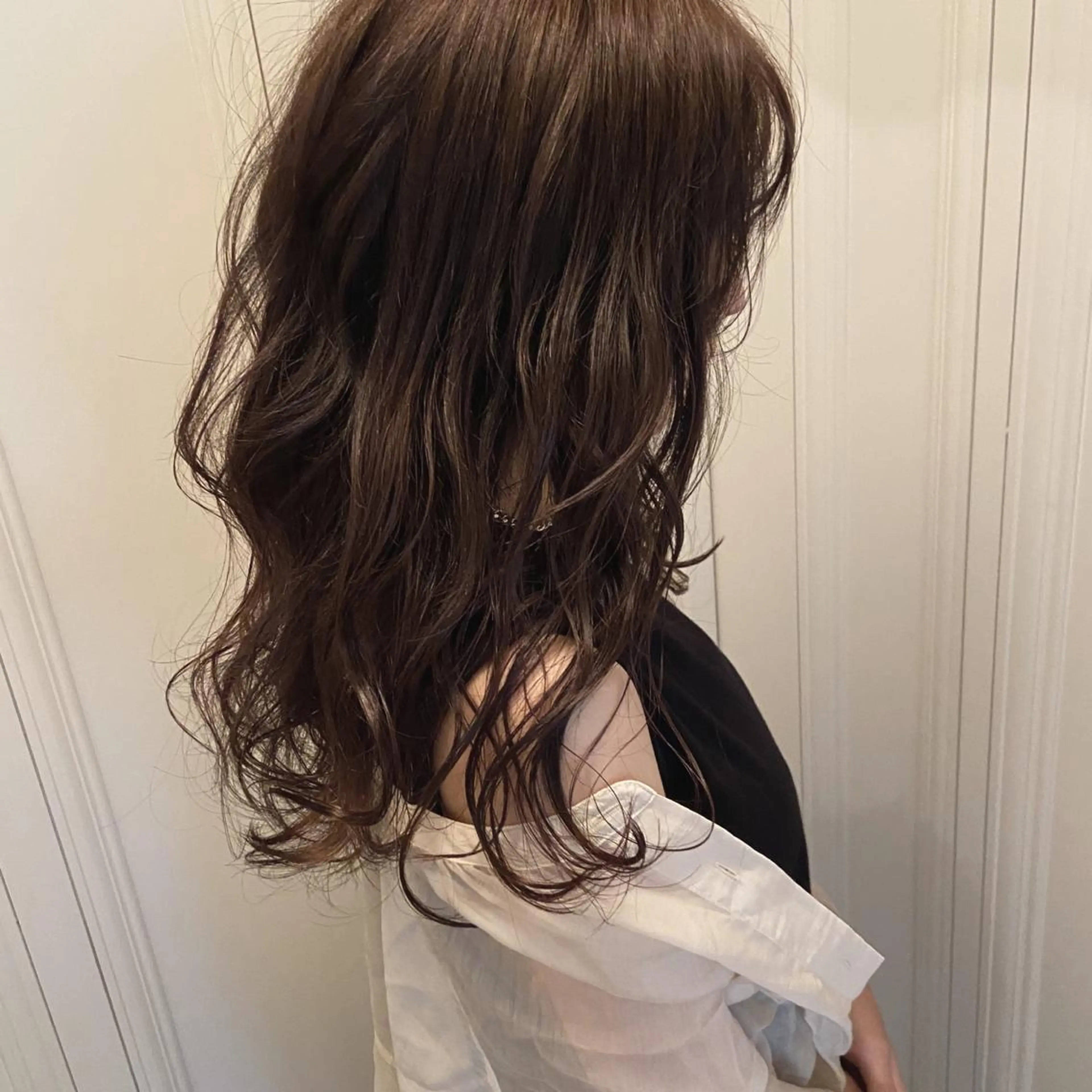 ミディアム カット ヘアカラー トリートメント 峯 志帆のヘアスタイル