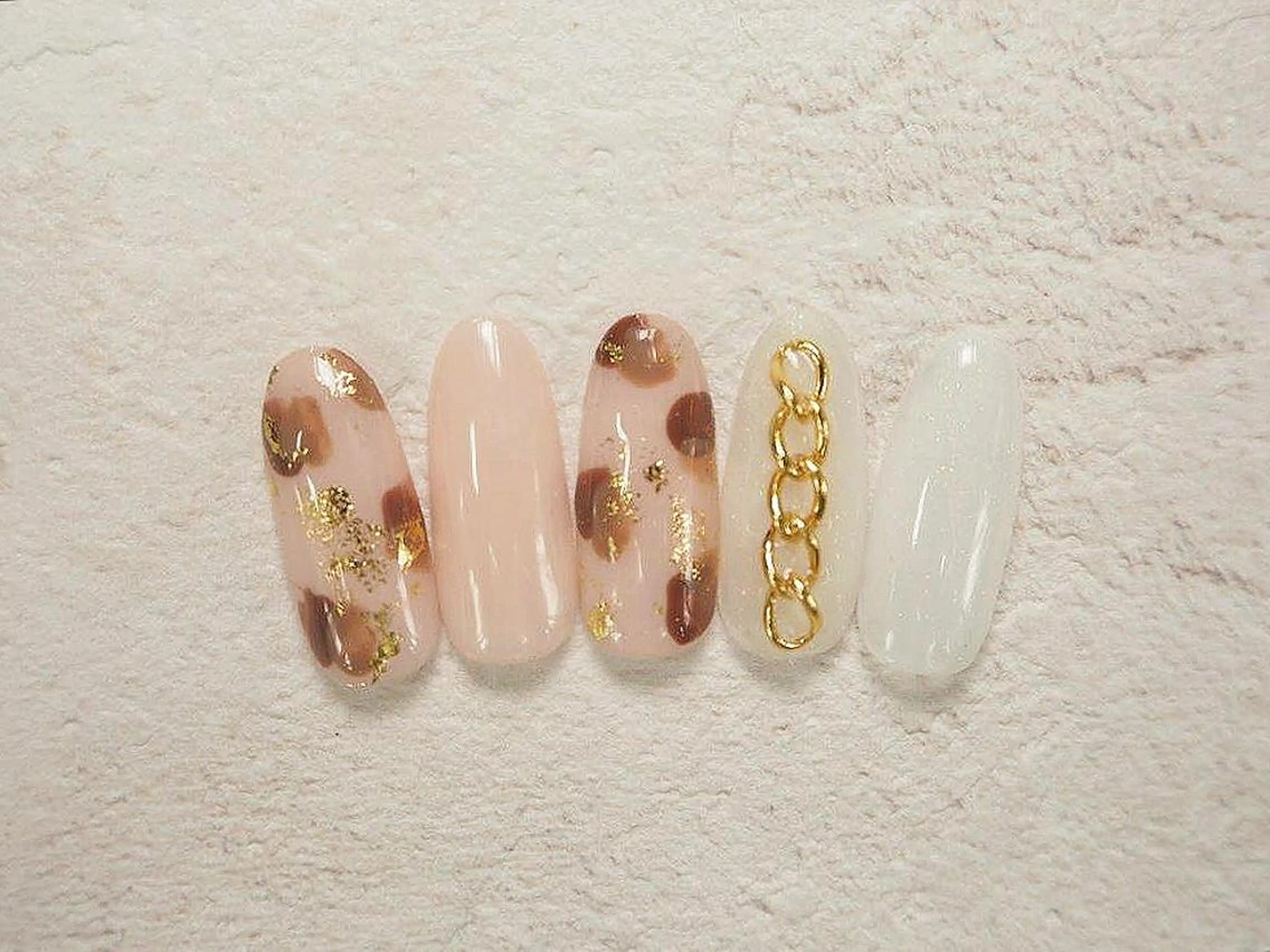 ネイル ハンドネイル フットネイル NailBeauty コルンのネイルデザイン