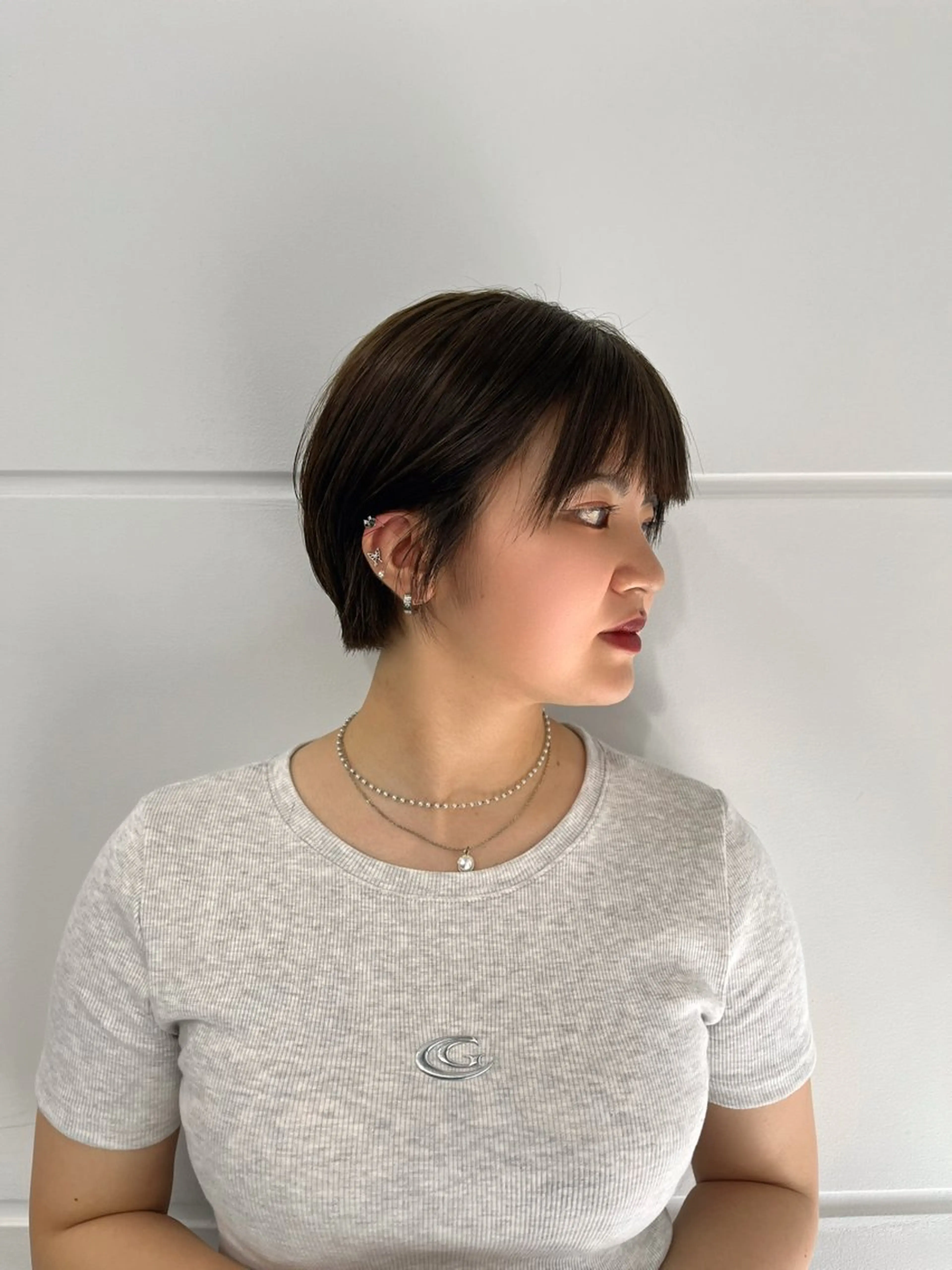 ショート カット 縮毛矯正/ハイトーン /パーマ/せき🧸のヘアスタイル