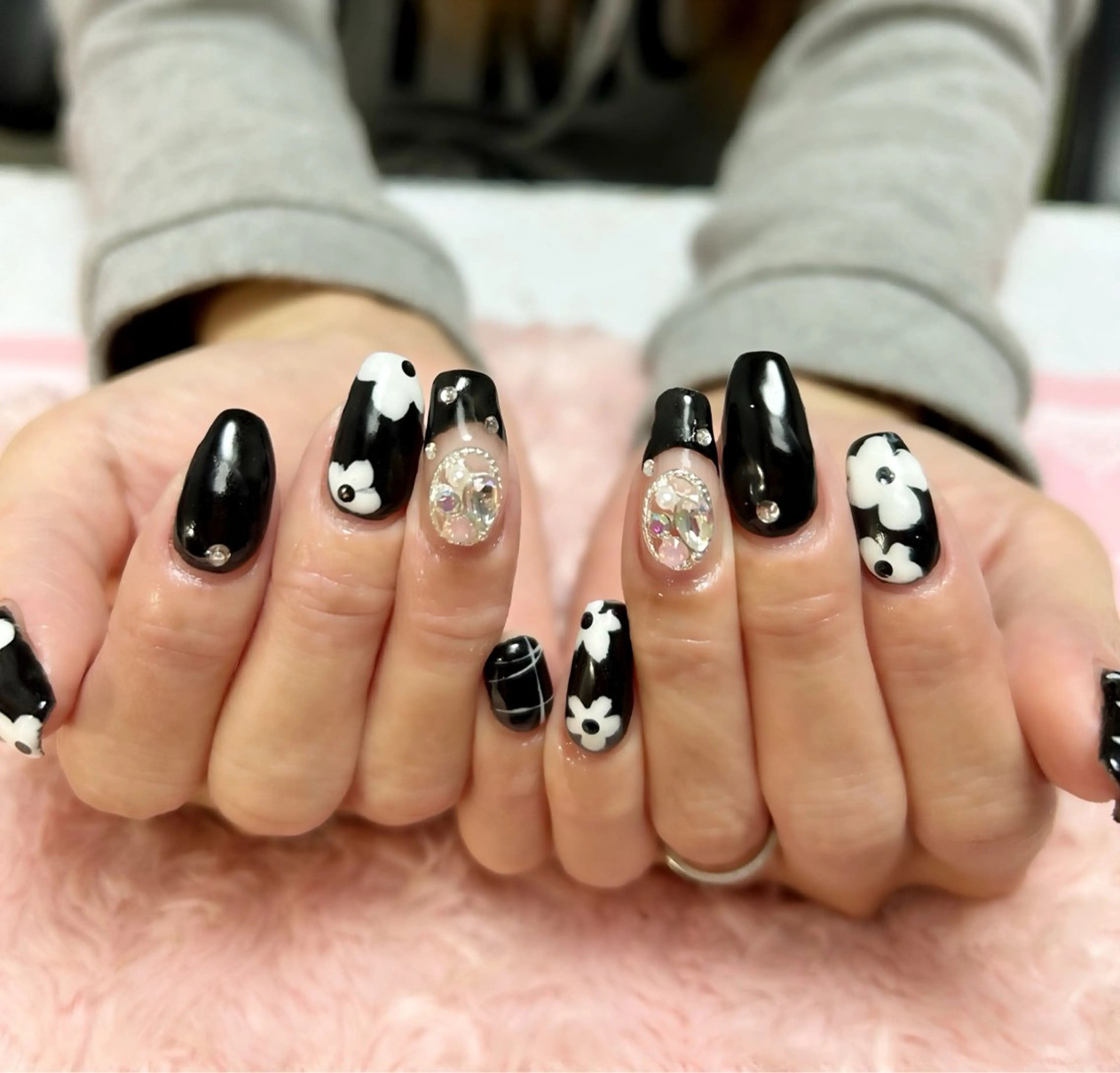 ネイル GＬA D所属・ＧＬAD グラットのネイルデザイン