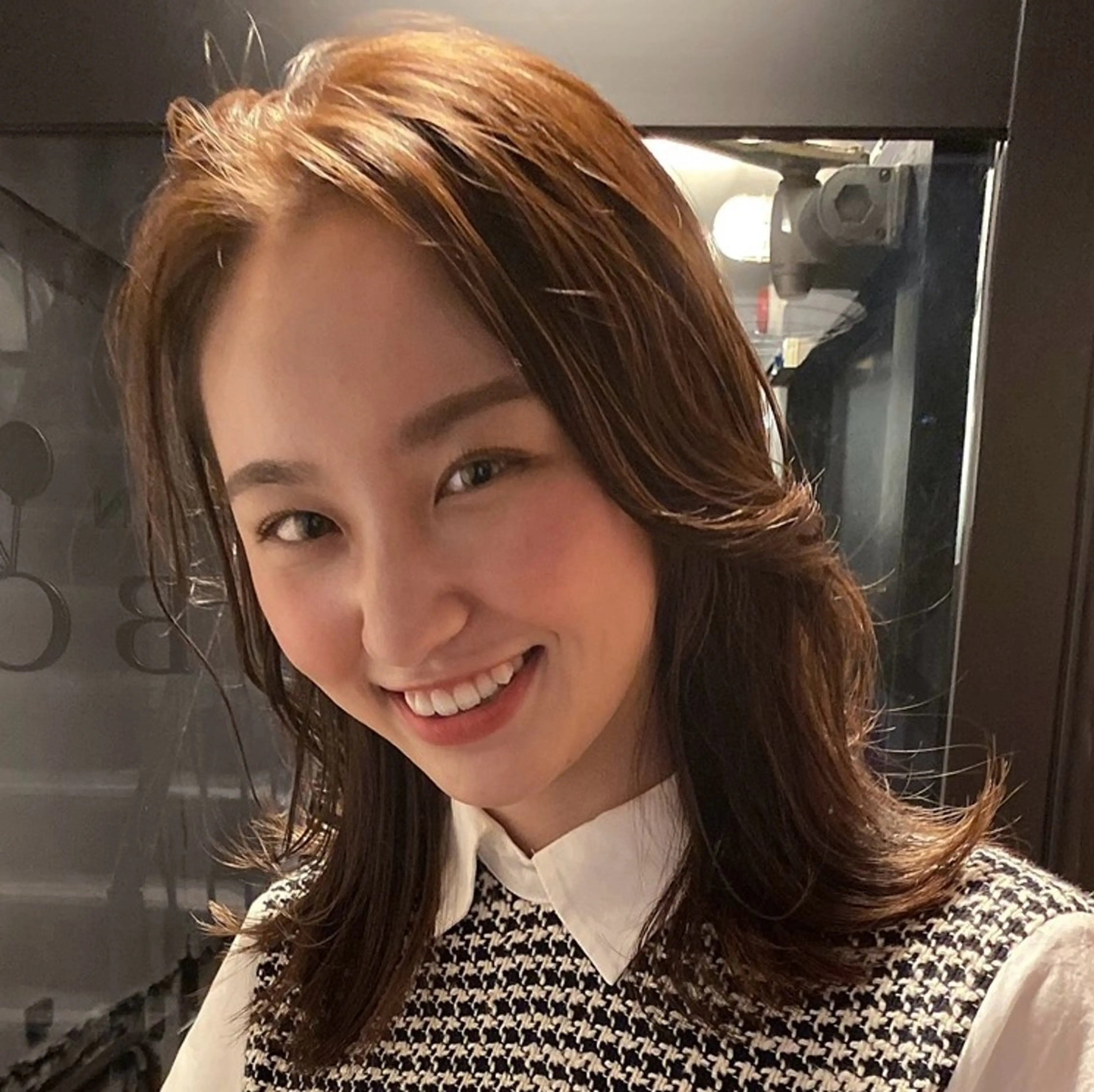 ミディアム ミディアムパーマ ハイライト 髪質改善 レイヤーカット ショート職人 美容師【KENTA】のヘアスタイル