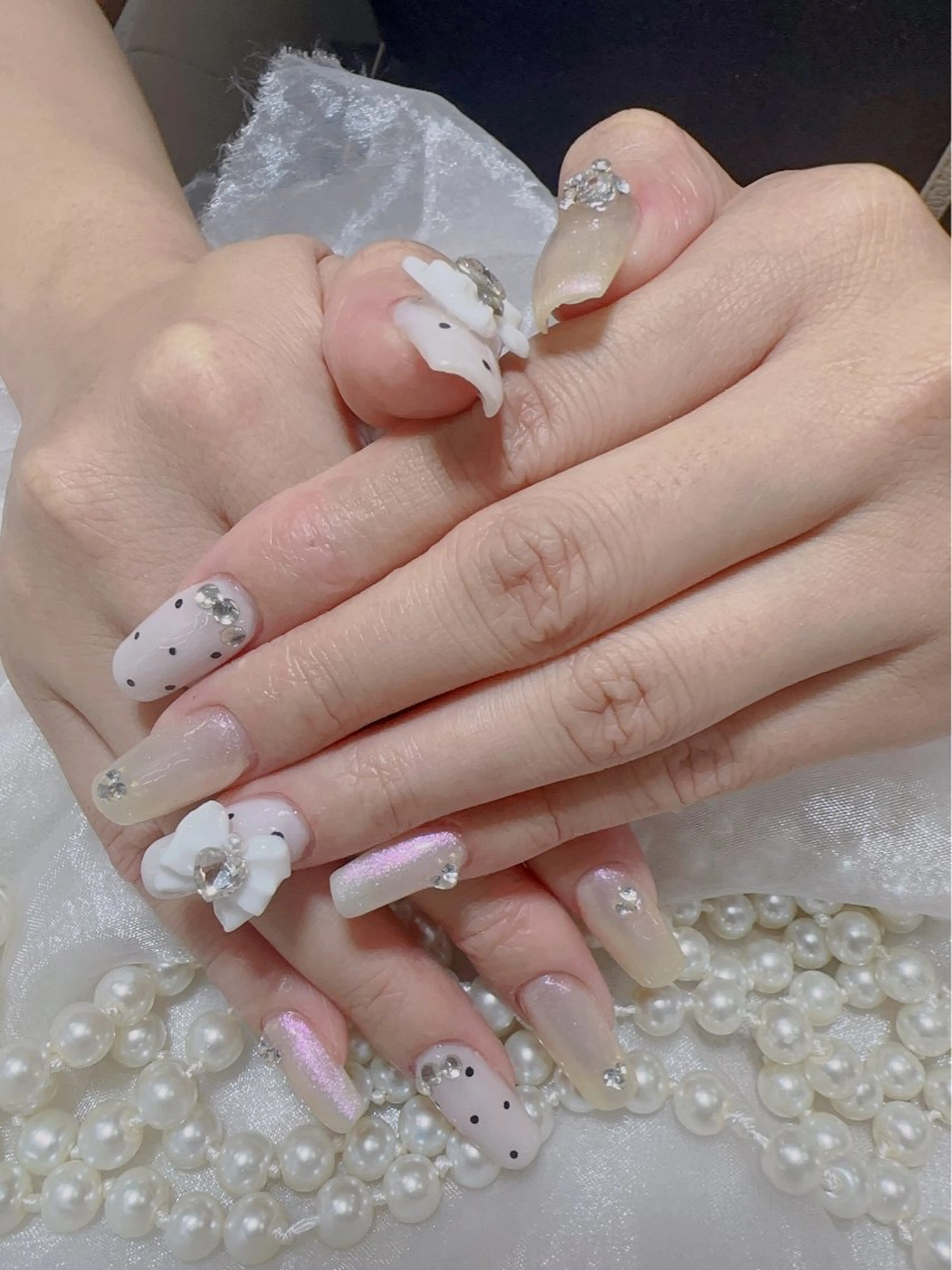 ネイル ハンドネイル VIVIAN リサのネイルデザイン