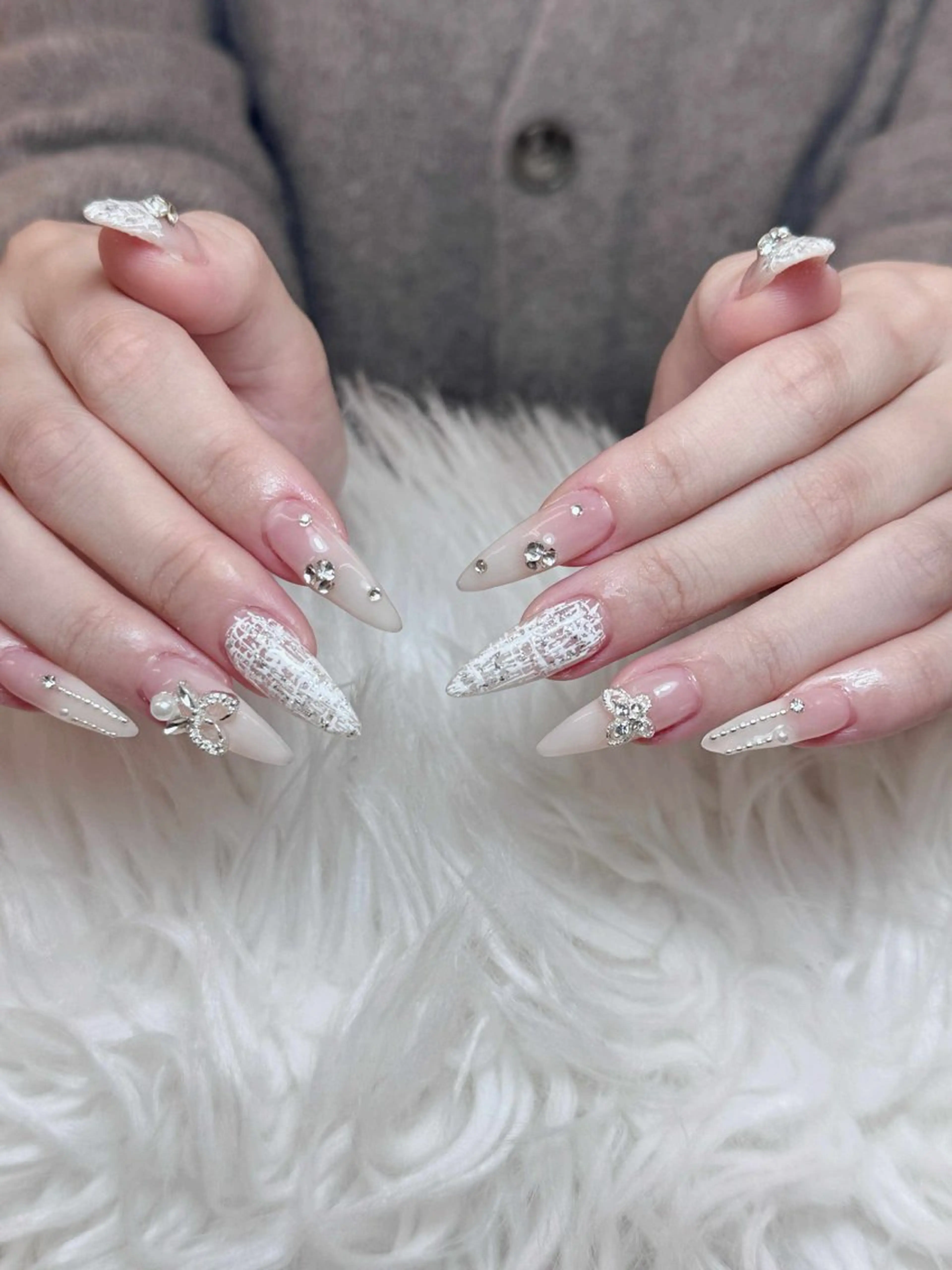 ネイル チークネイル 長さ出し フットネイル マグネットネイル 持ち込み ハンドネイル ANH NAIL ゴテゴテ専門店💎のネイルデザイン