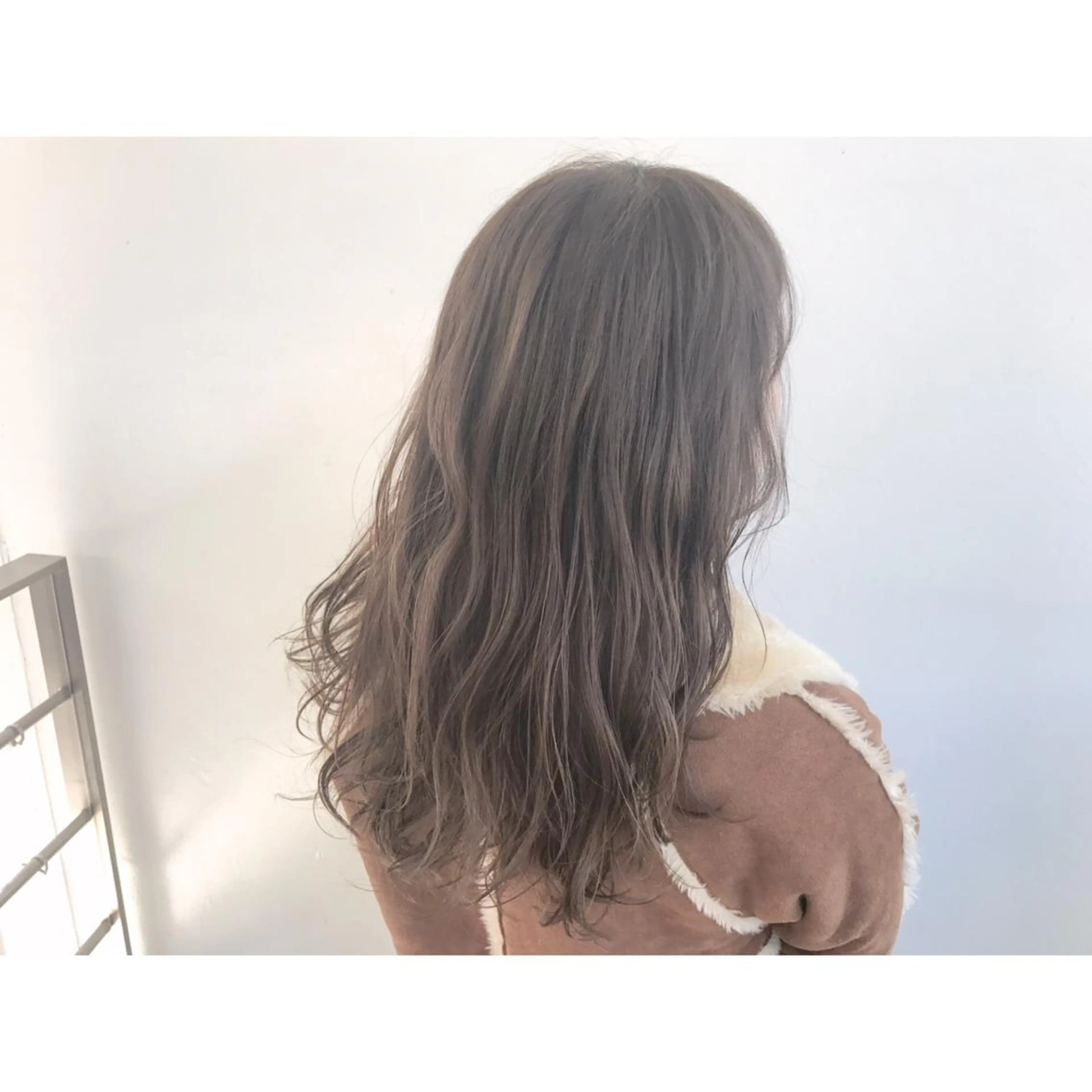 セミロング カラー パーマ ショート/レイヤー なら石井知希のヘアスタイル