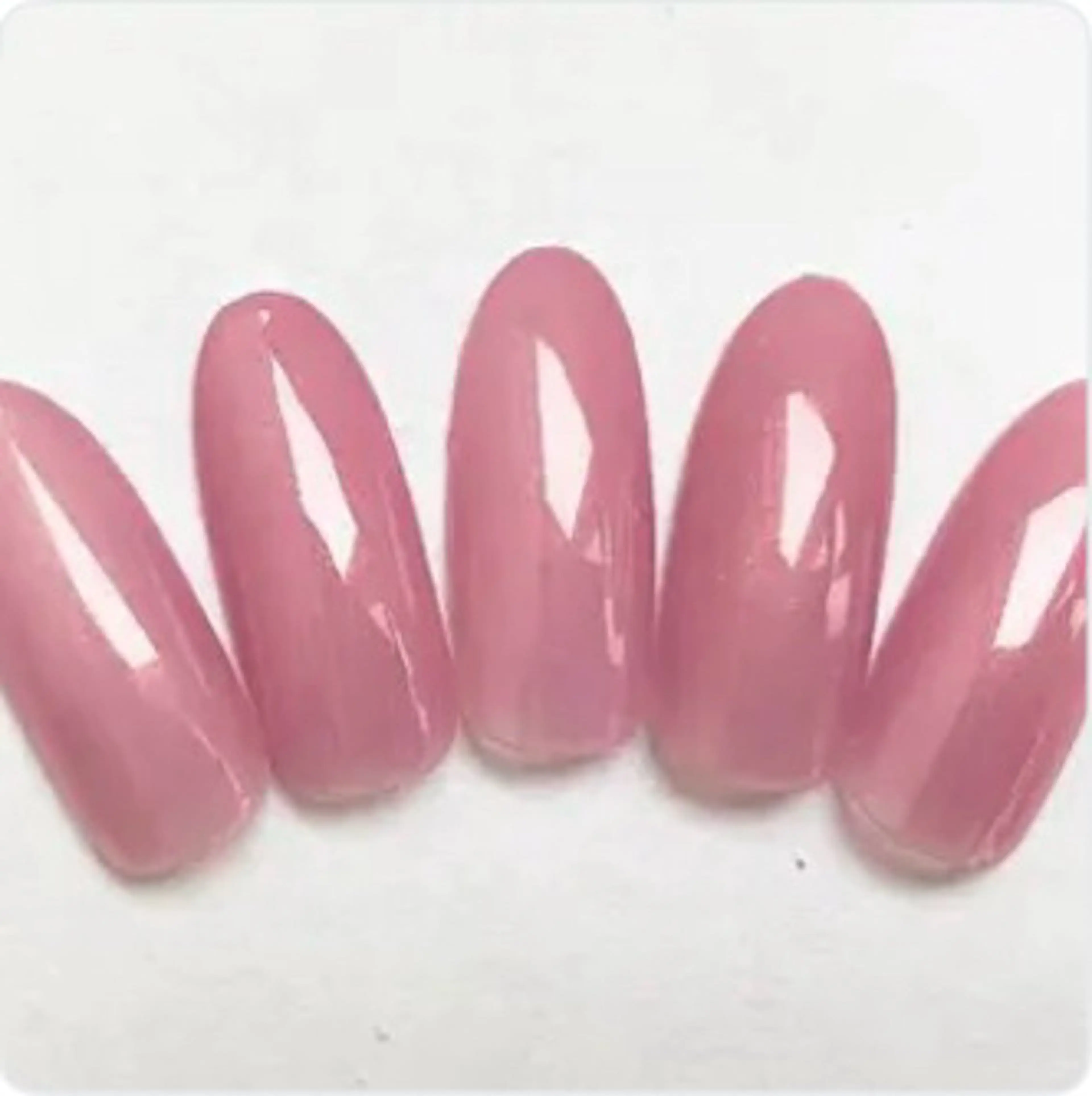 オフなし ワンカラー（根本から先端まで1色で仕上げます） ドライケア、ファイリング込みの写真