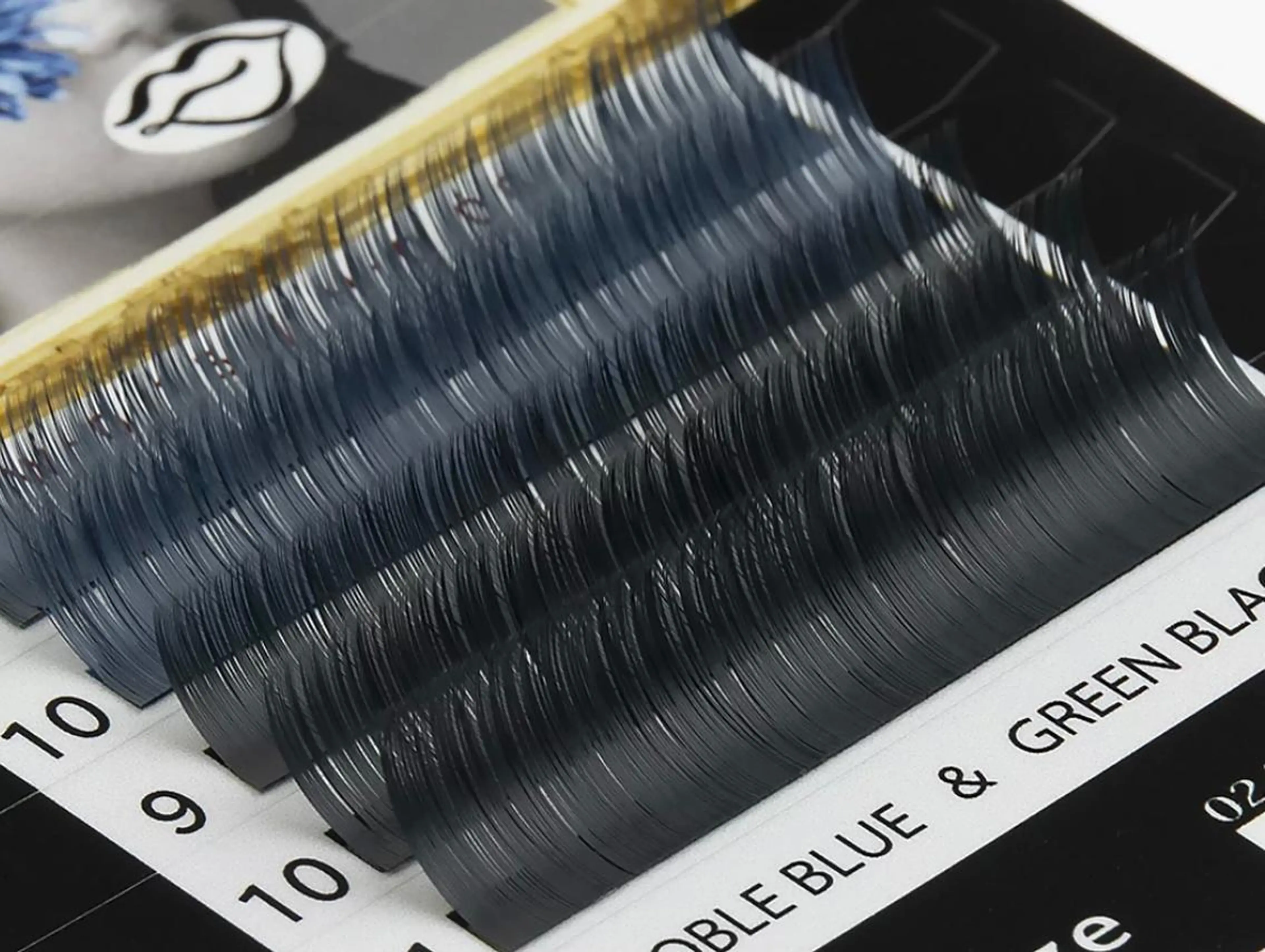 パーマ ネイル マツエク・マツパ Cカール セーブル ブルー 長さ出し グリーン 香里園 eyelashNonのマツエク・マツパデザイン