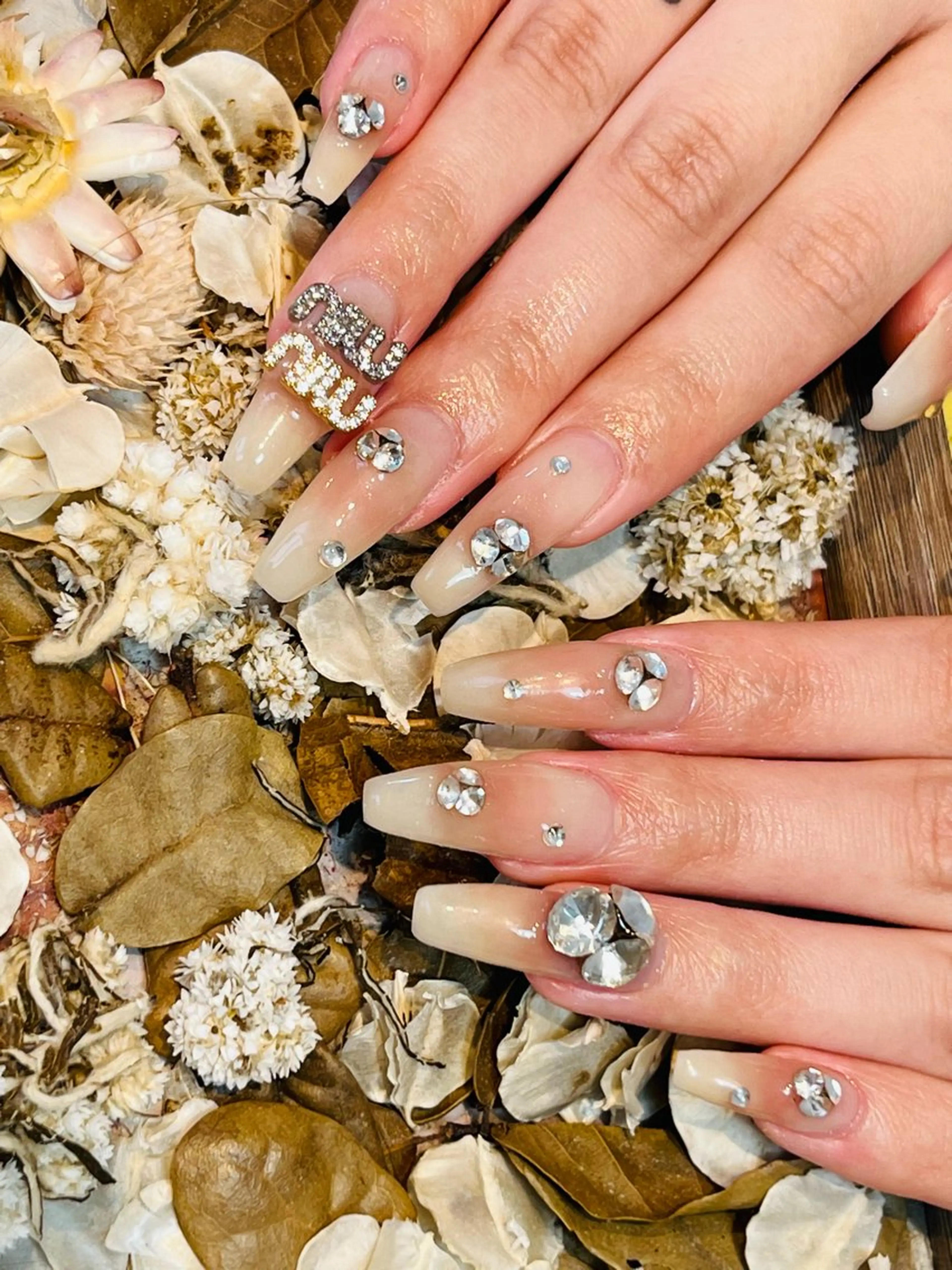 ネイル ハンドネイル Brodia nailsのネイルデザイン