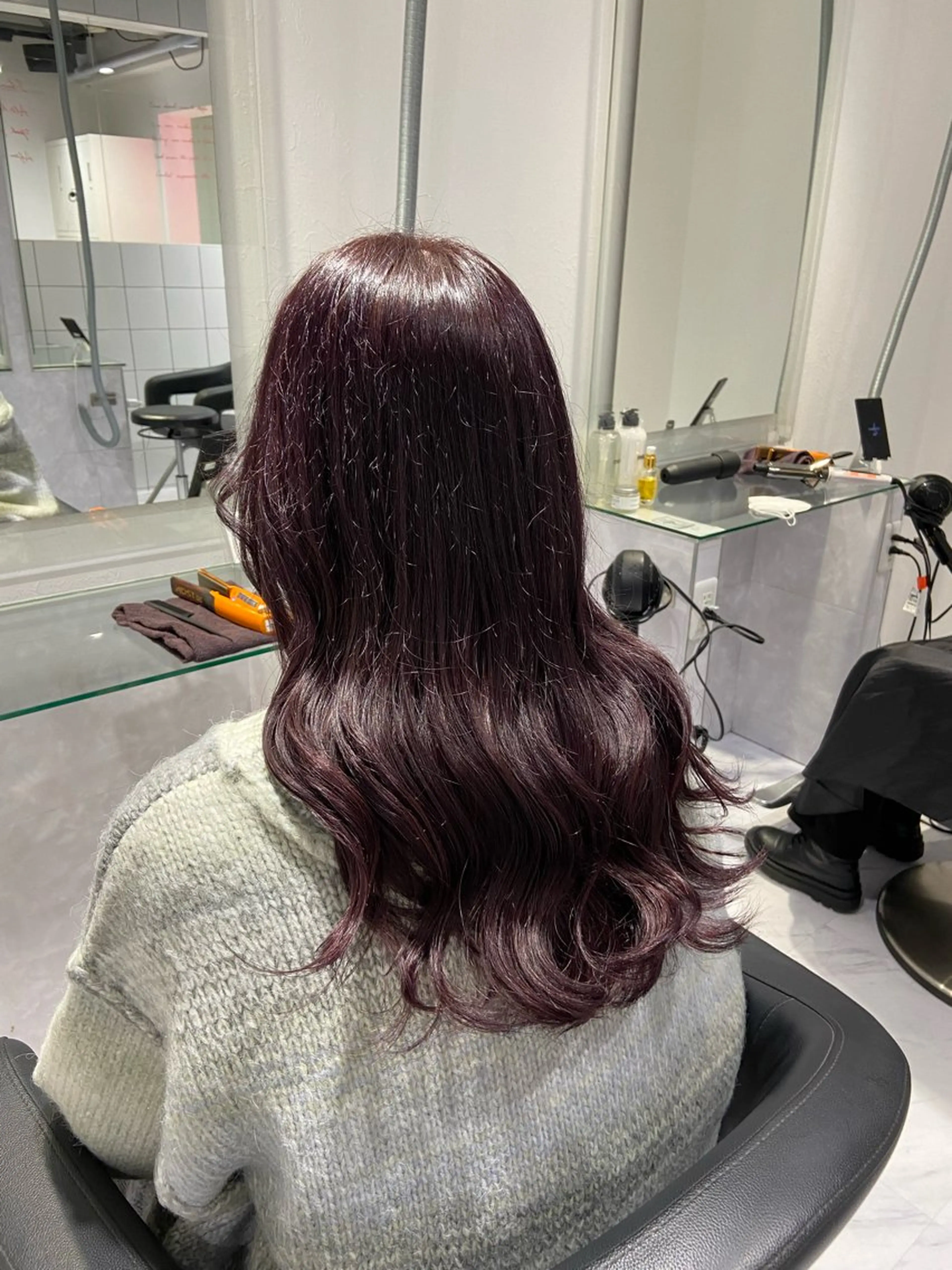 セミロング カラー センターパート特化 井上健太のヘアスタイル