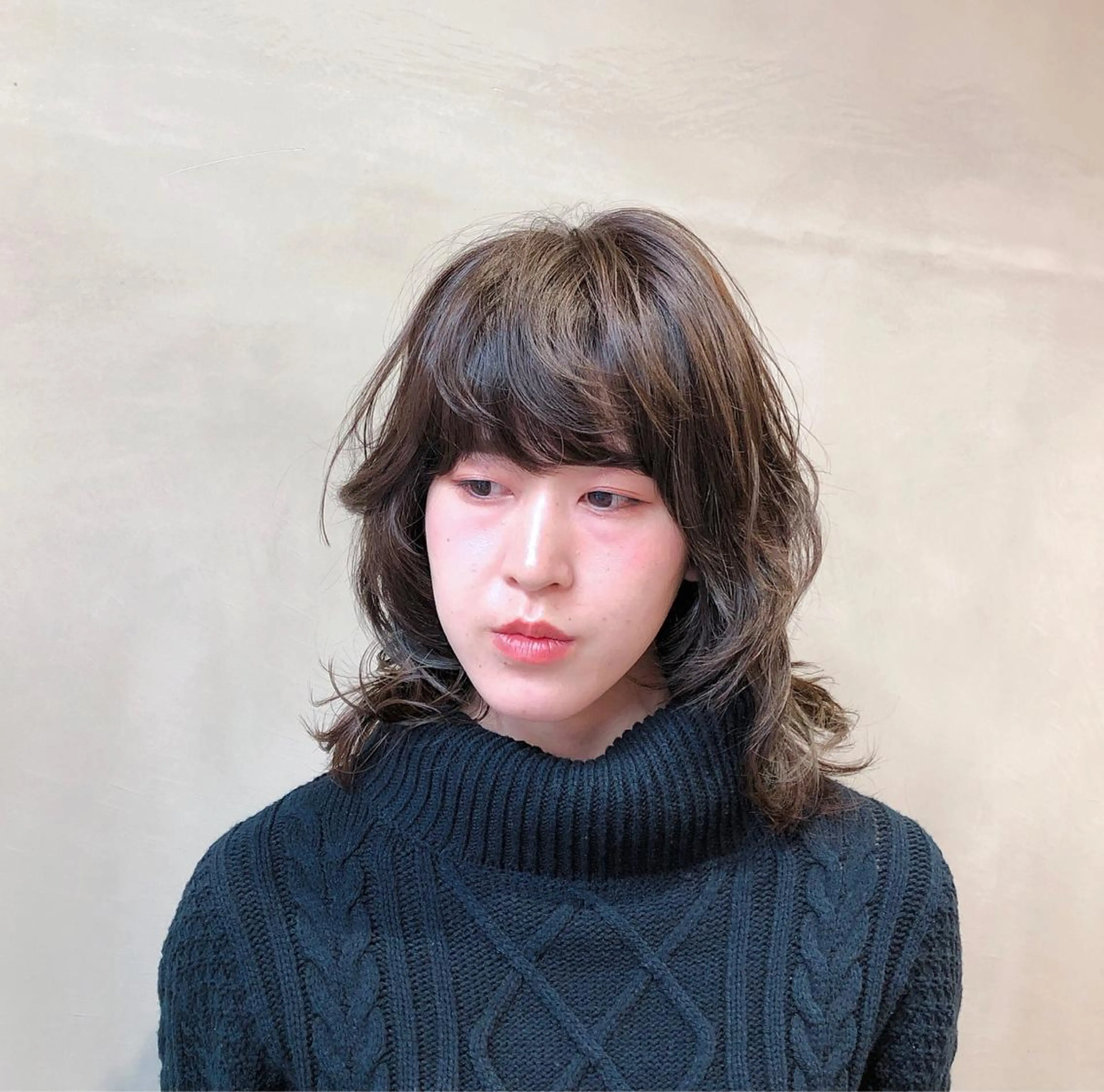 セミロング コクブ アキヨのヘアスタイル