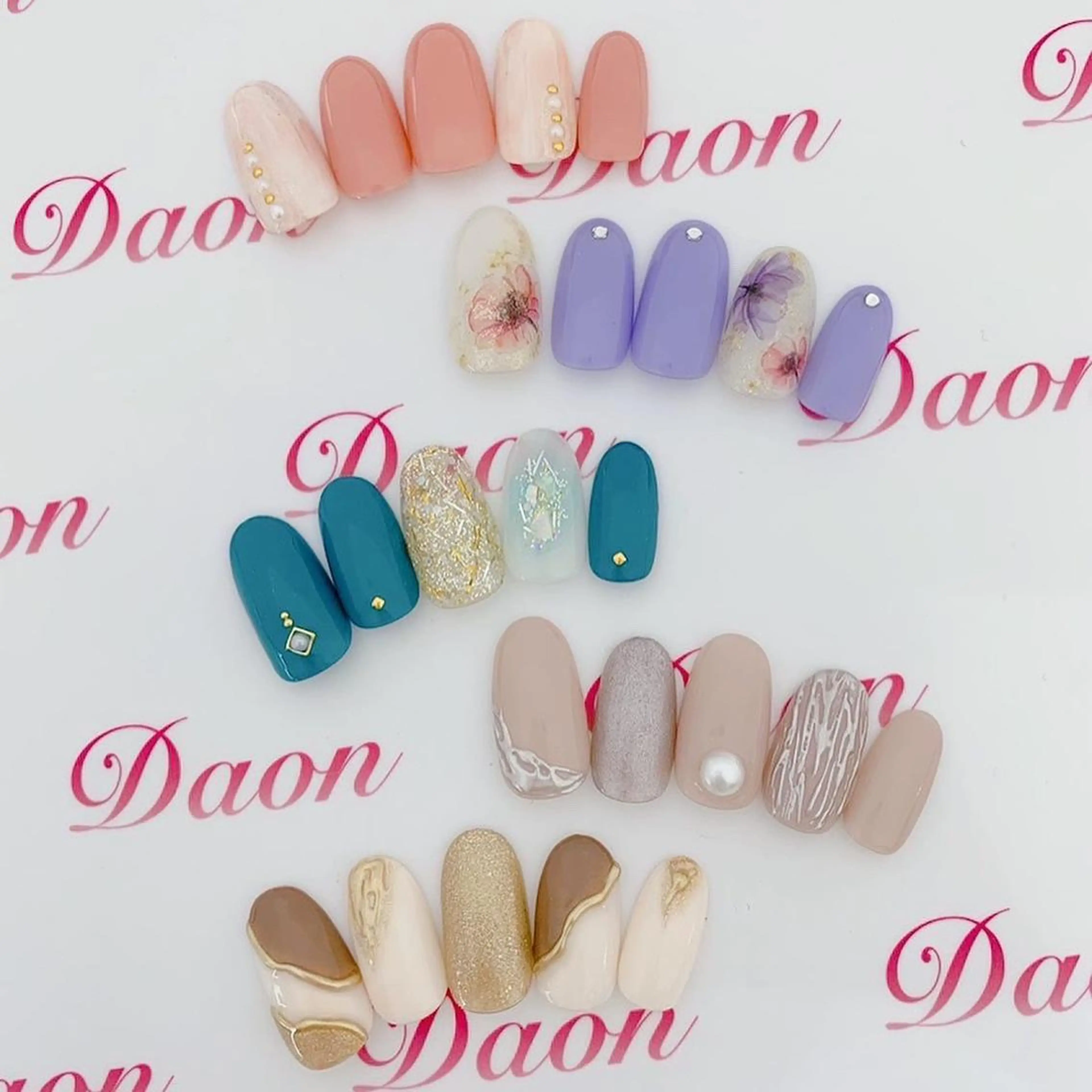 ネイル ダオン所属 yoshikoのネイルデザイン