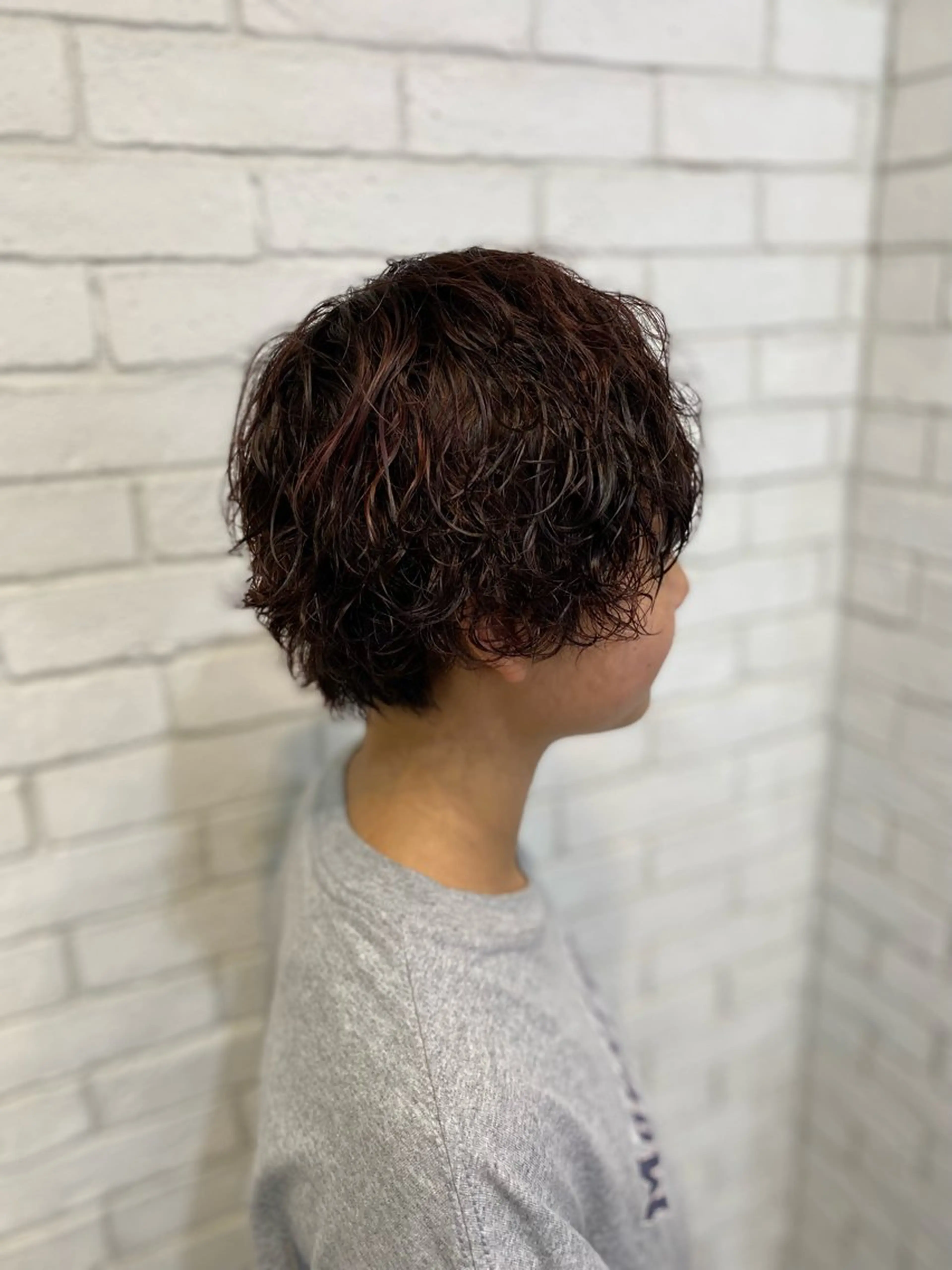 ショート カラー パーマ ヨシダ フミノリのヘアスタイル