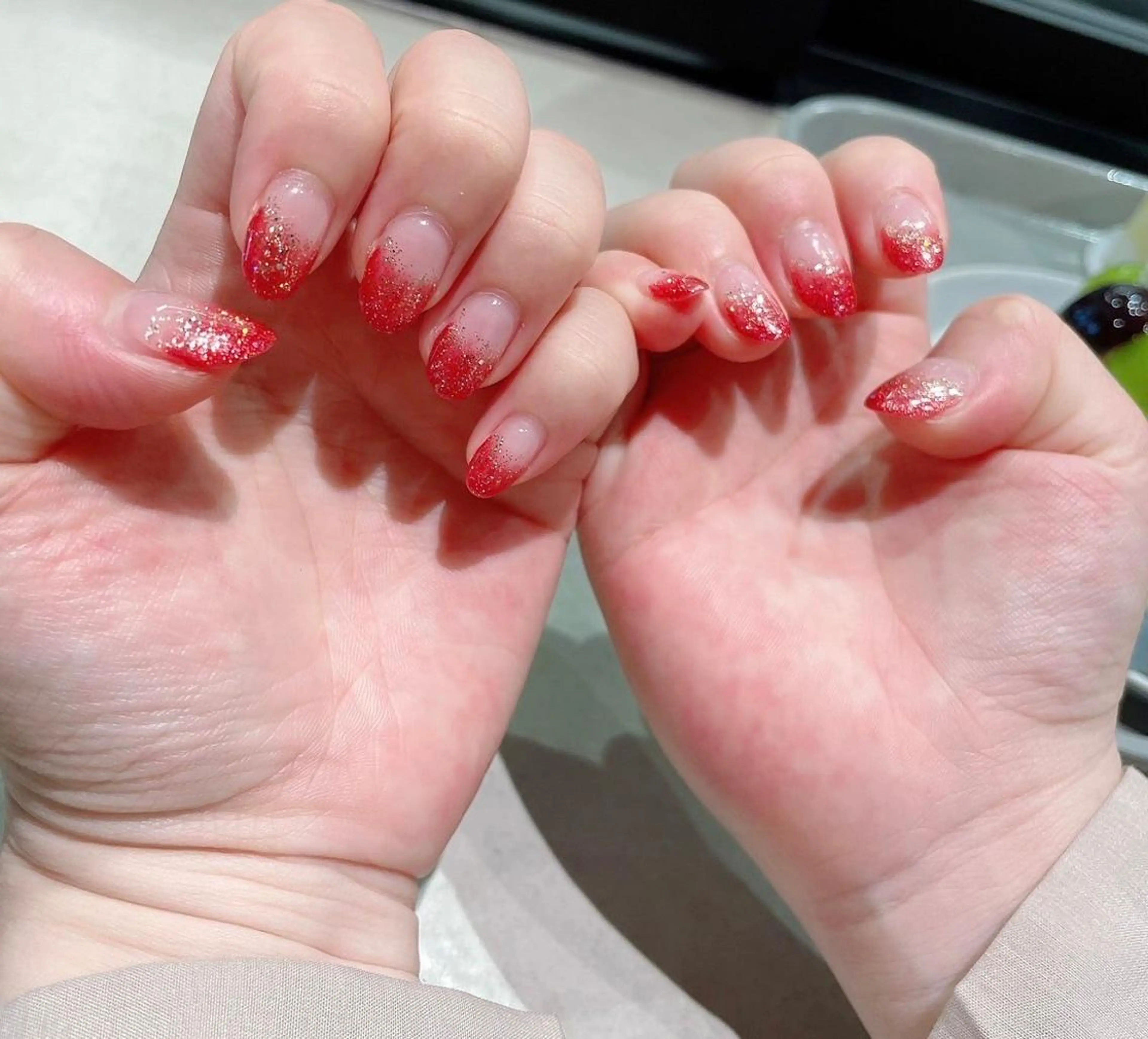 ネイル グラデーション ラメ(グリッター) ラメグラデーション Nail Salon R.N アールドットエヌ所属・R.N アールドットエヌのネイルデザイン
