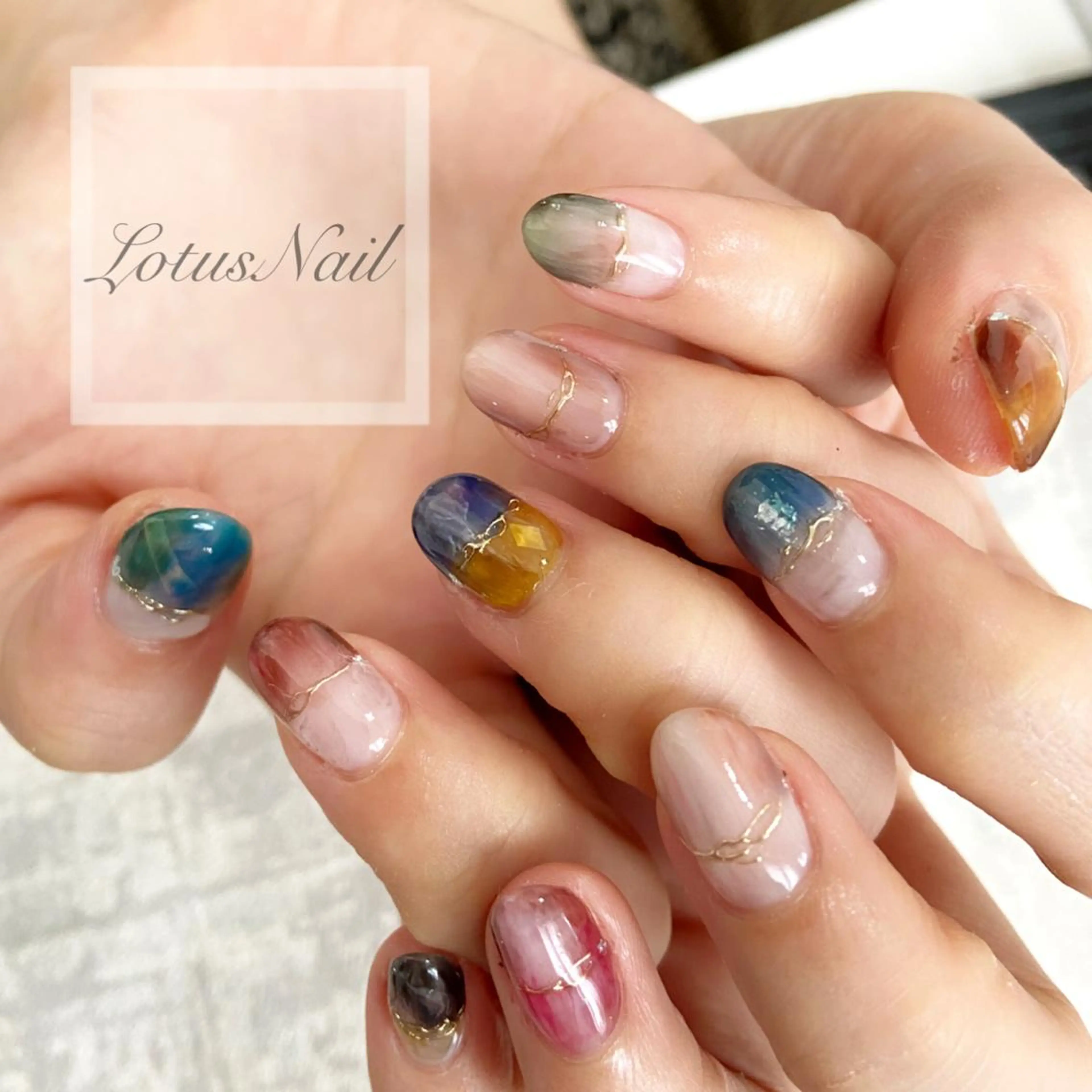 ネイル ニュアンスネイル Lotus Nailのネイルデザイン