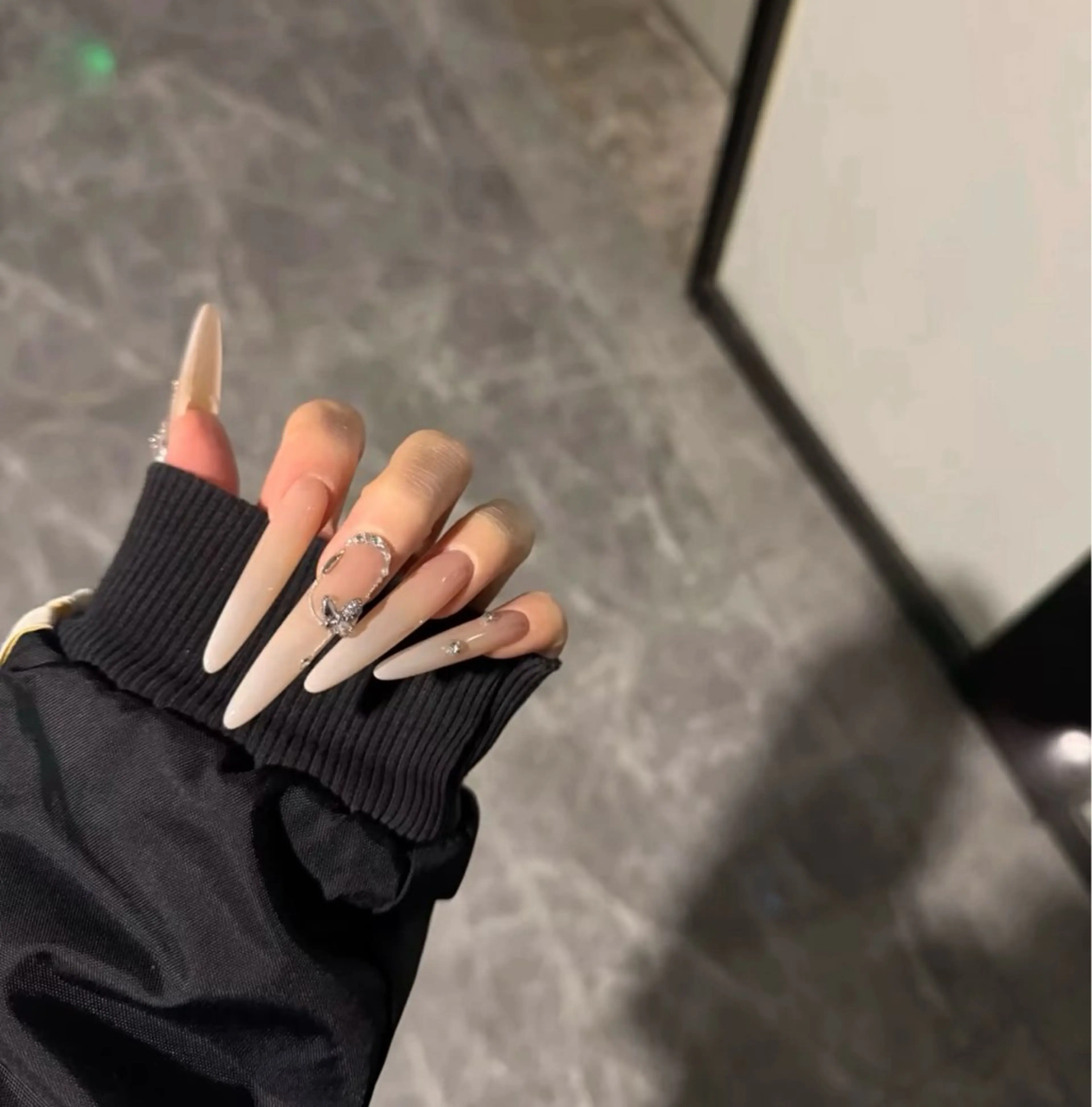 ネイル ハンドネイル U.mi Nail Salonのネイルデザイン