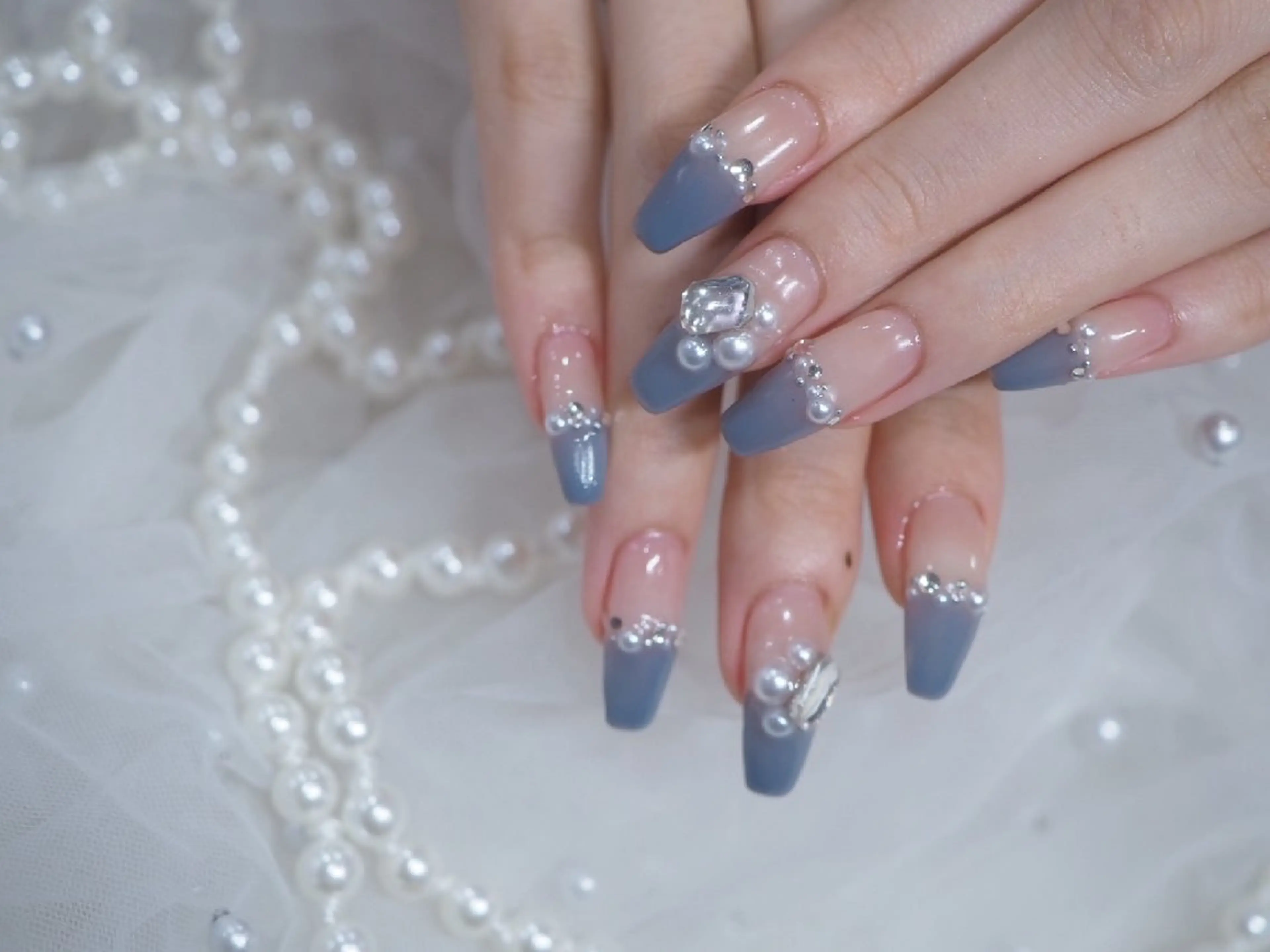 ネイル ハンドネイル 岡林 優美のネイルデザイン