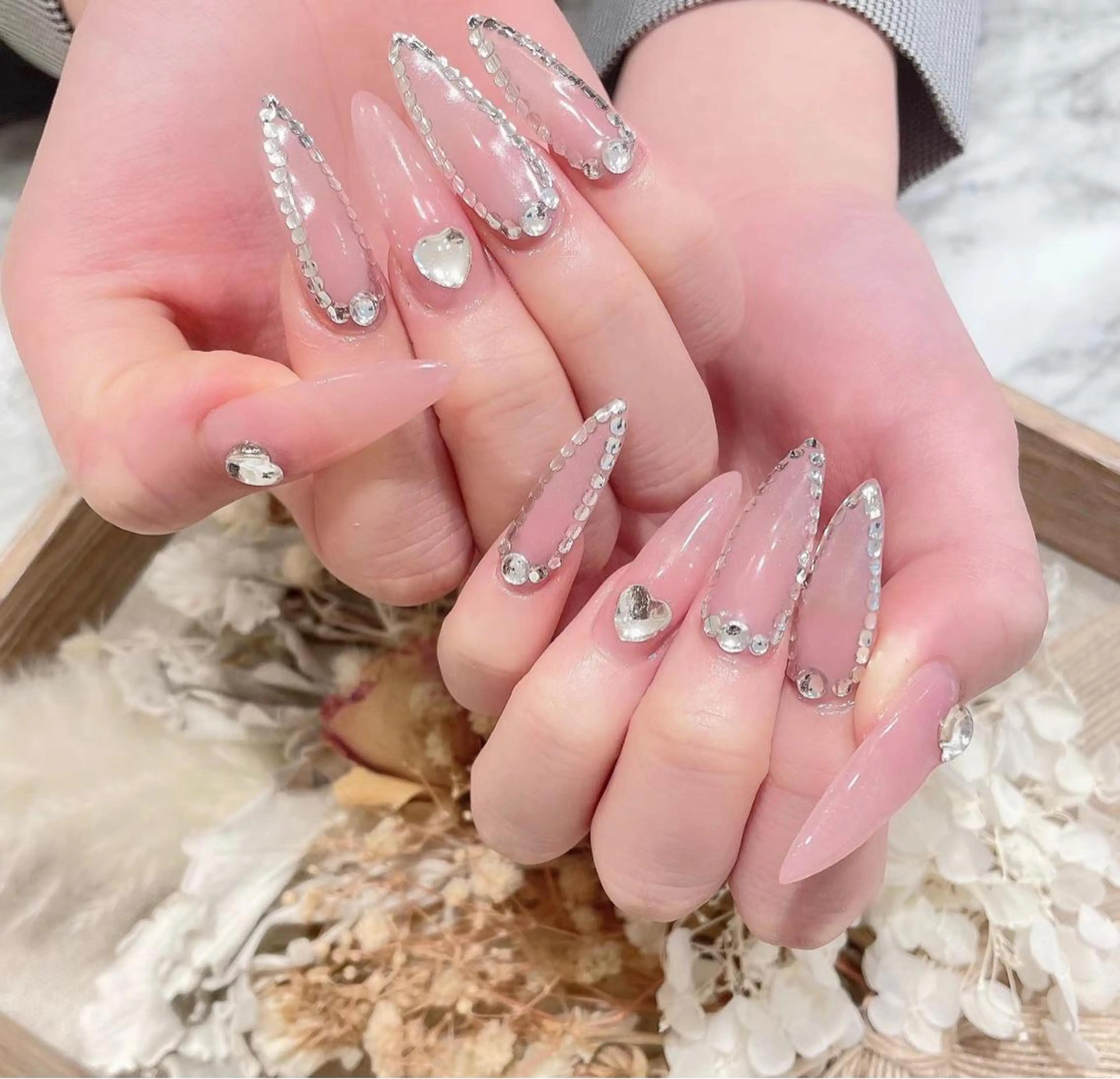 ロング babarla Nailのネイルデザイン