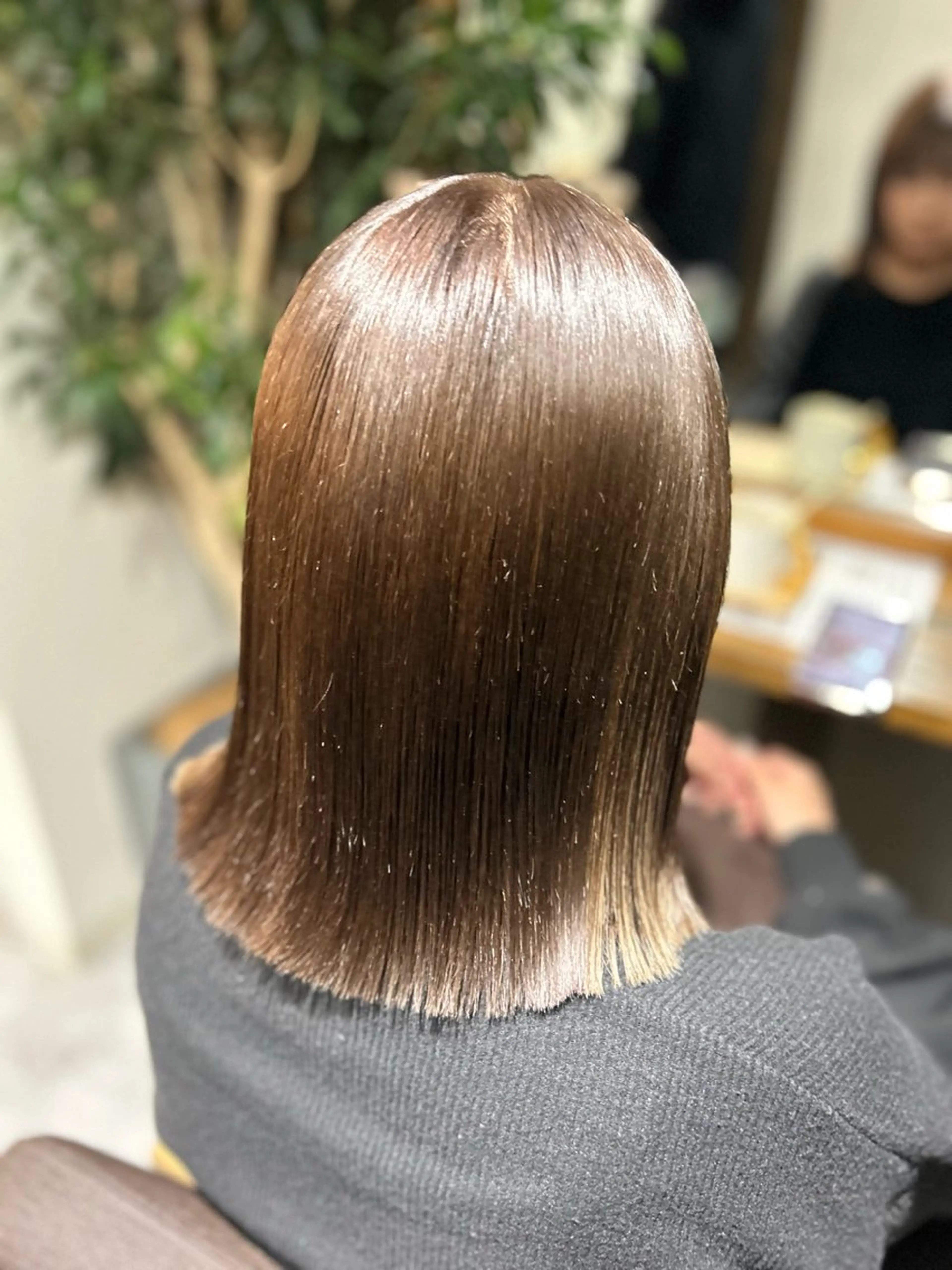 ミディアム 上田 愛來のヘアスタイル