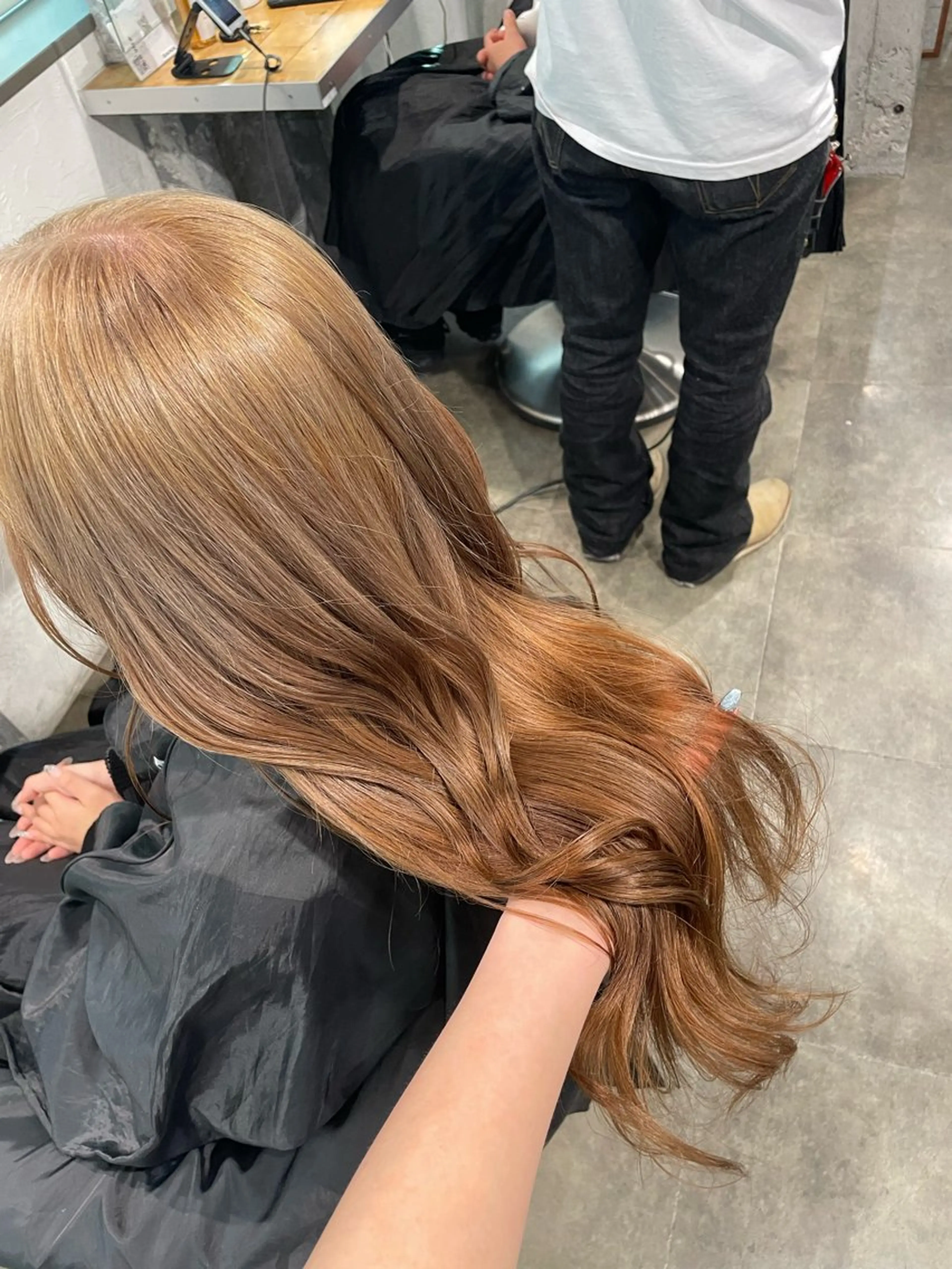 ロング ヘアカラー ハイトーン 横浜💞ミオのヘアスタイル