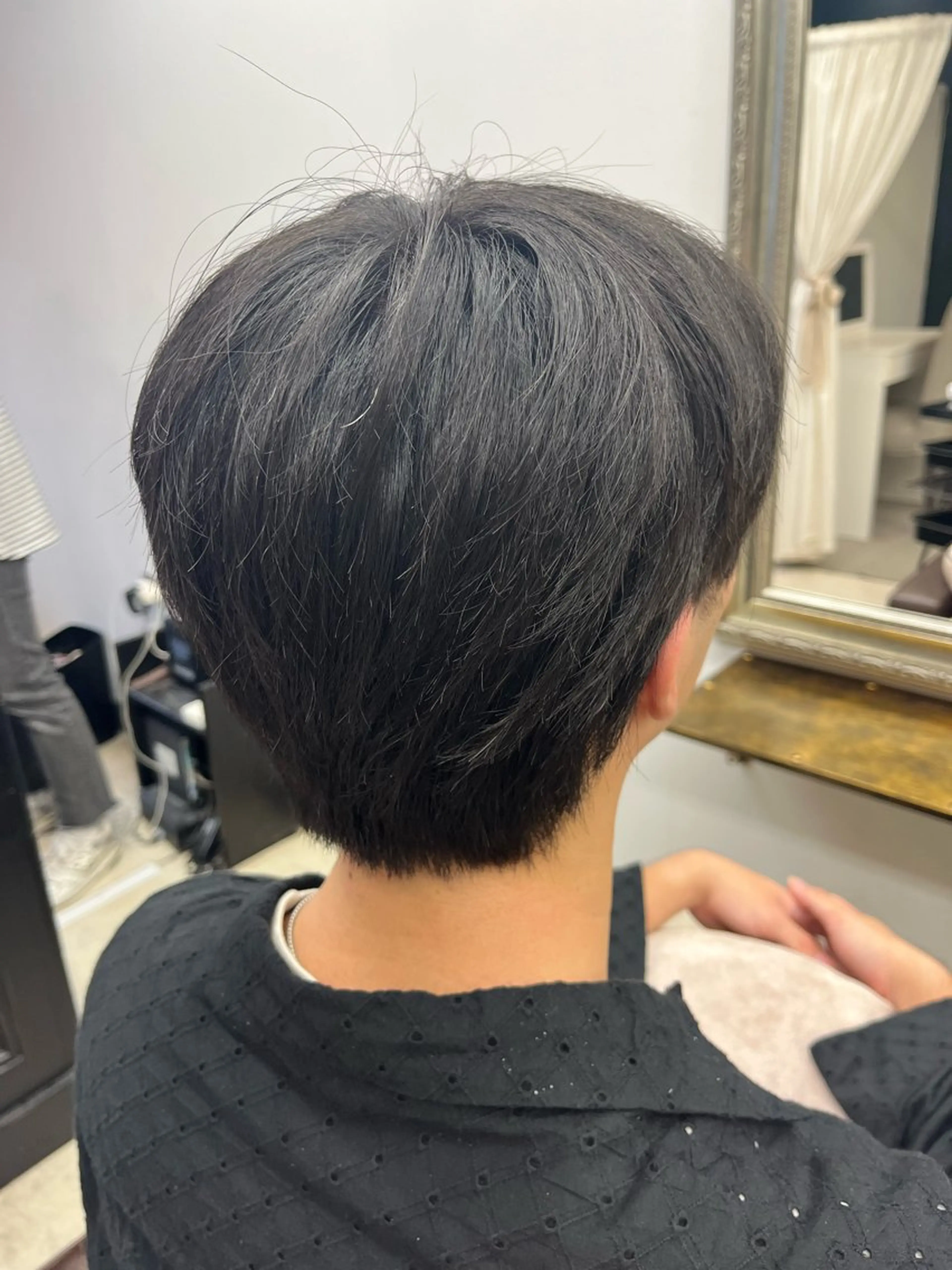 ショート メンズ 産休の為お休みです! 小島凜のヘアスタイル