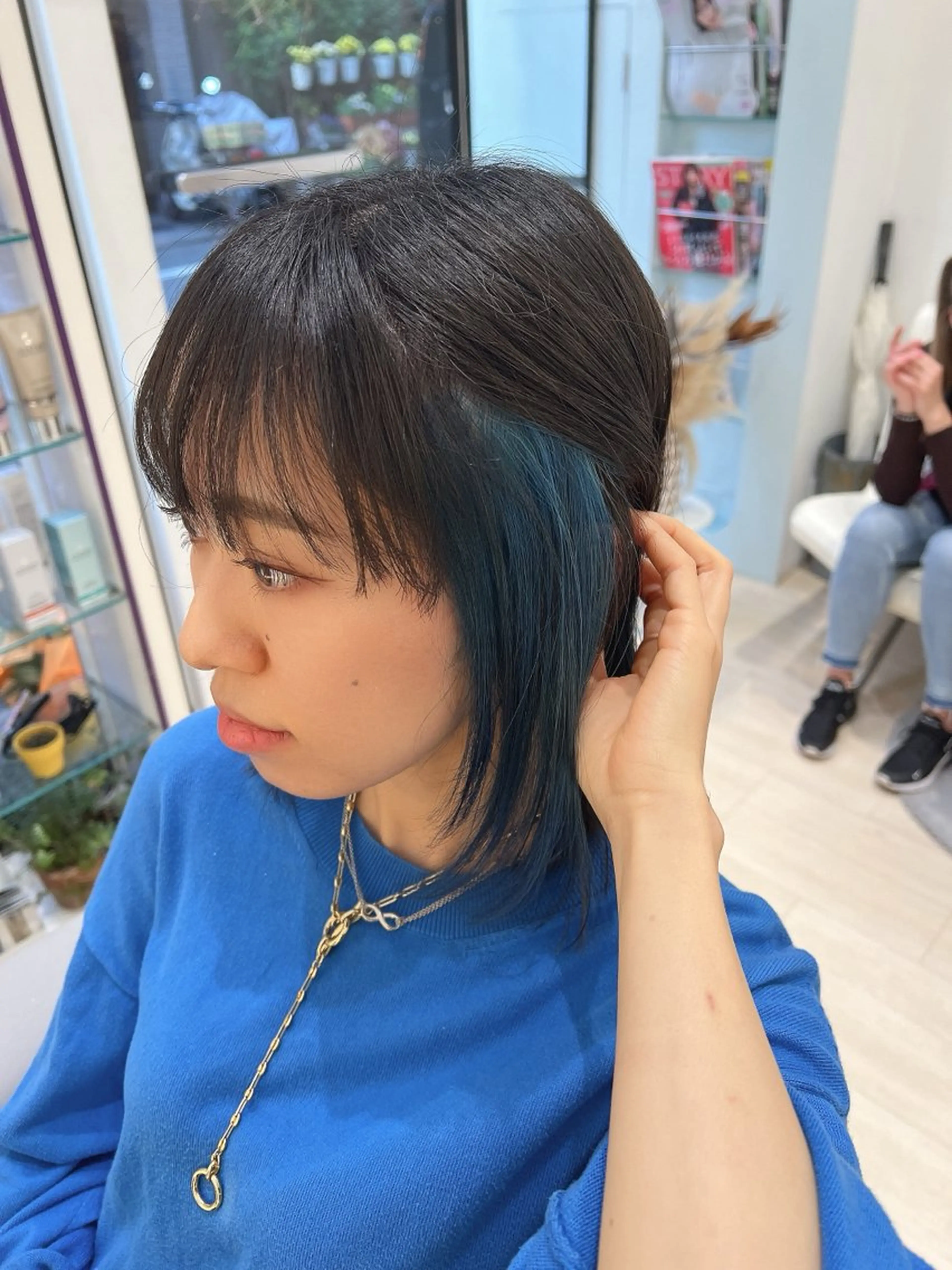 ミディアム カラー パーマ ヘアアレンジ カット 堀井 凌平のヘアスタイル