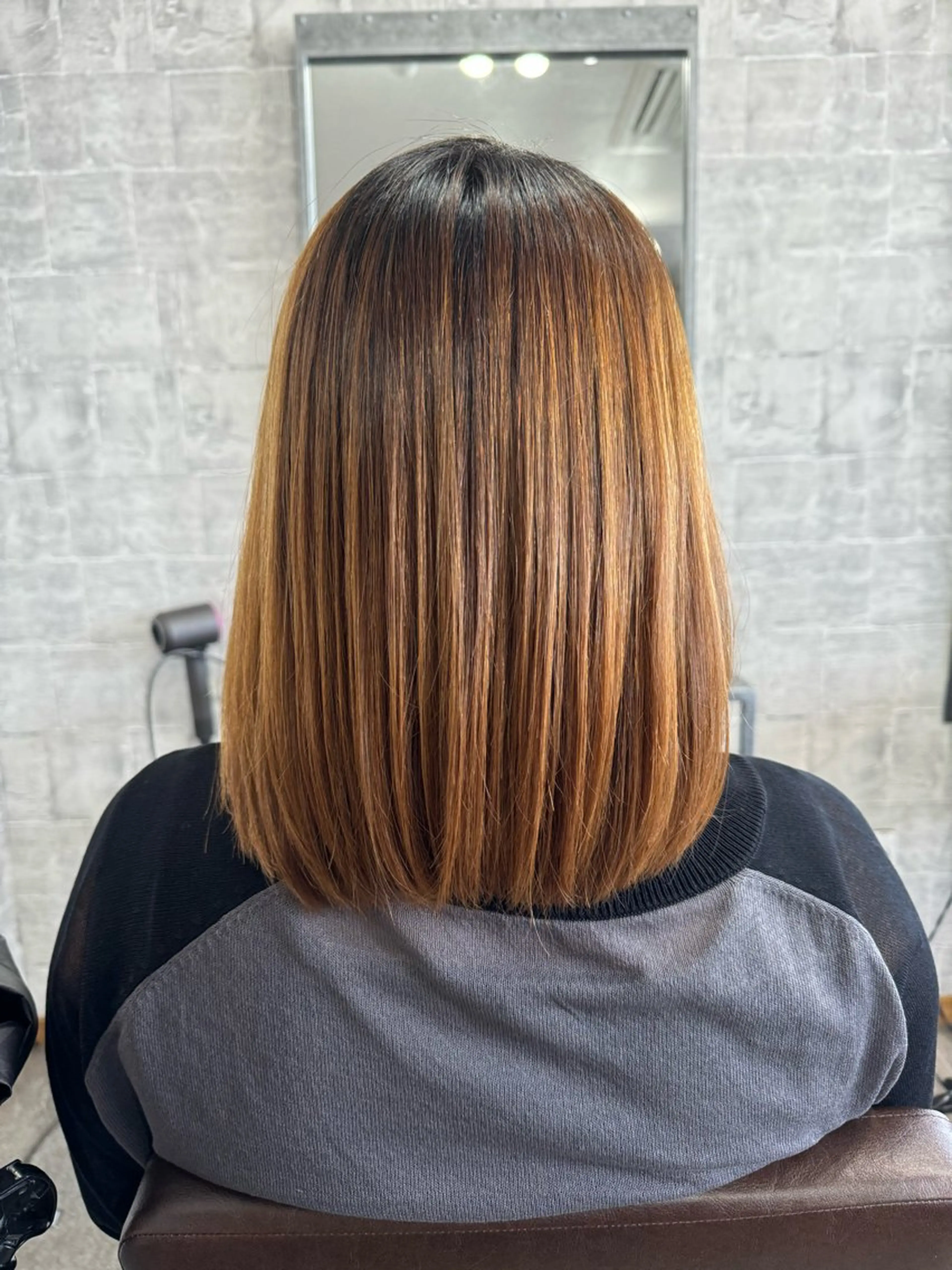 ミディアム 縮毛矯正 月館 怜奈のヘアスタイル