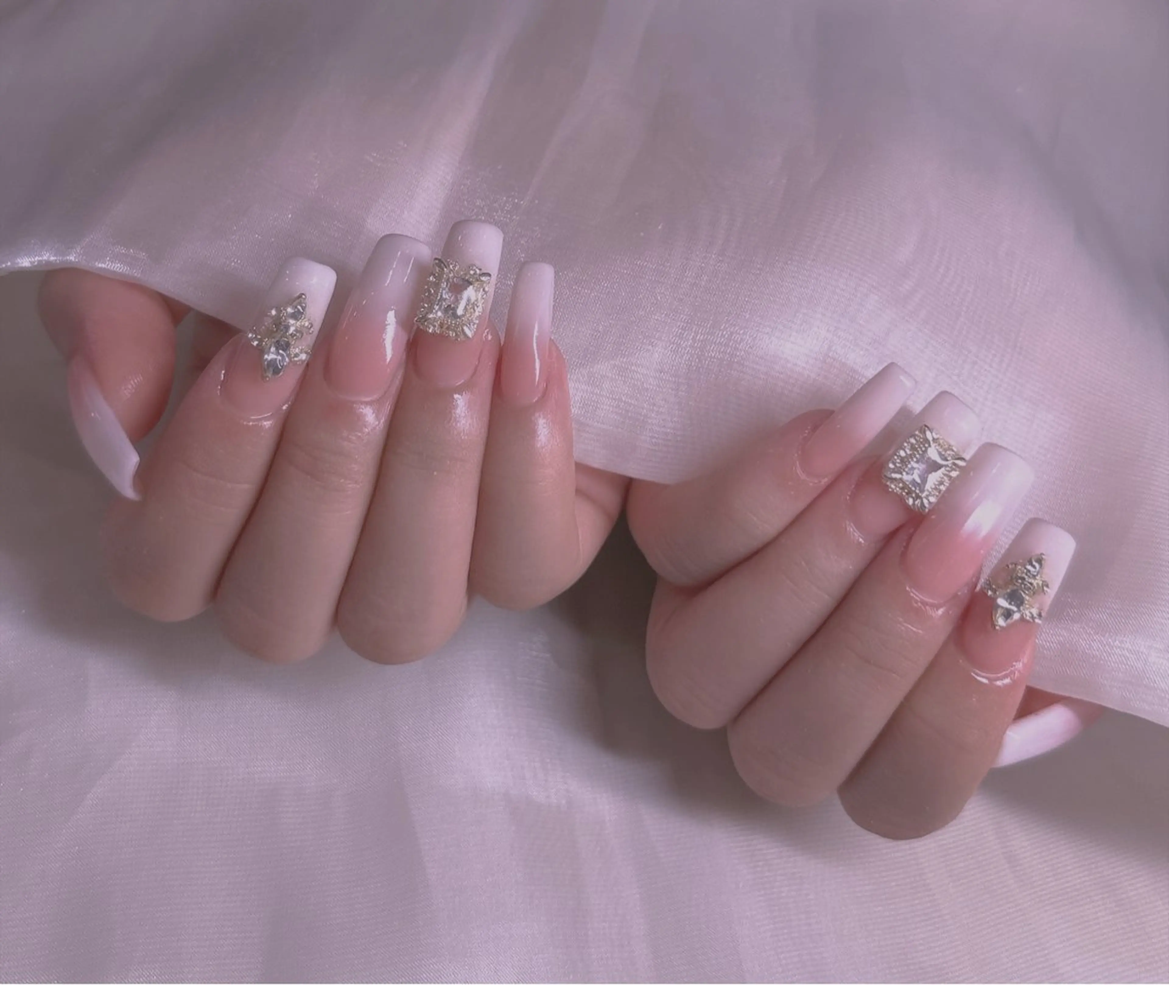 ネイル ハンドネイル エムズ ハヤシのネイルデザイン