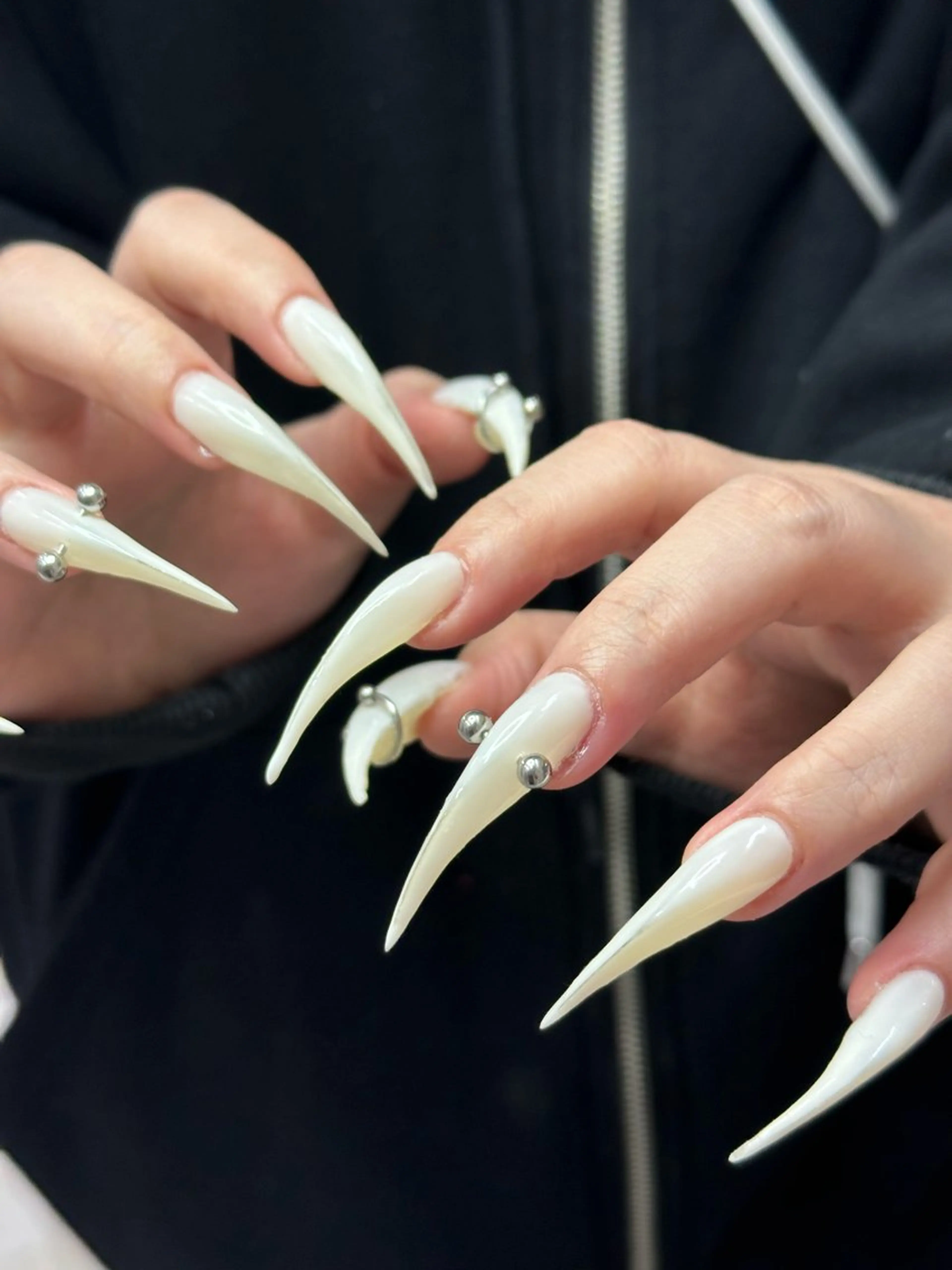 ネイル 持ち込み ハンドネイル YukaRyu /個性派デザインのネイルデザイン