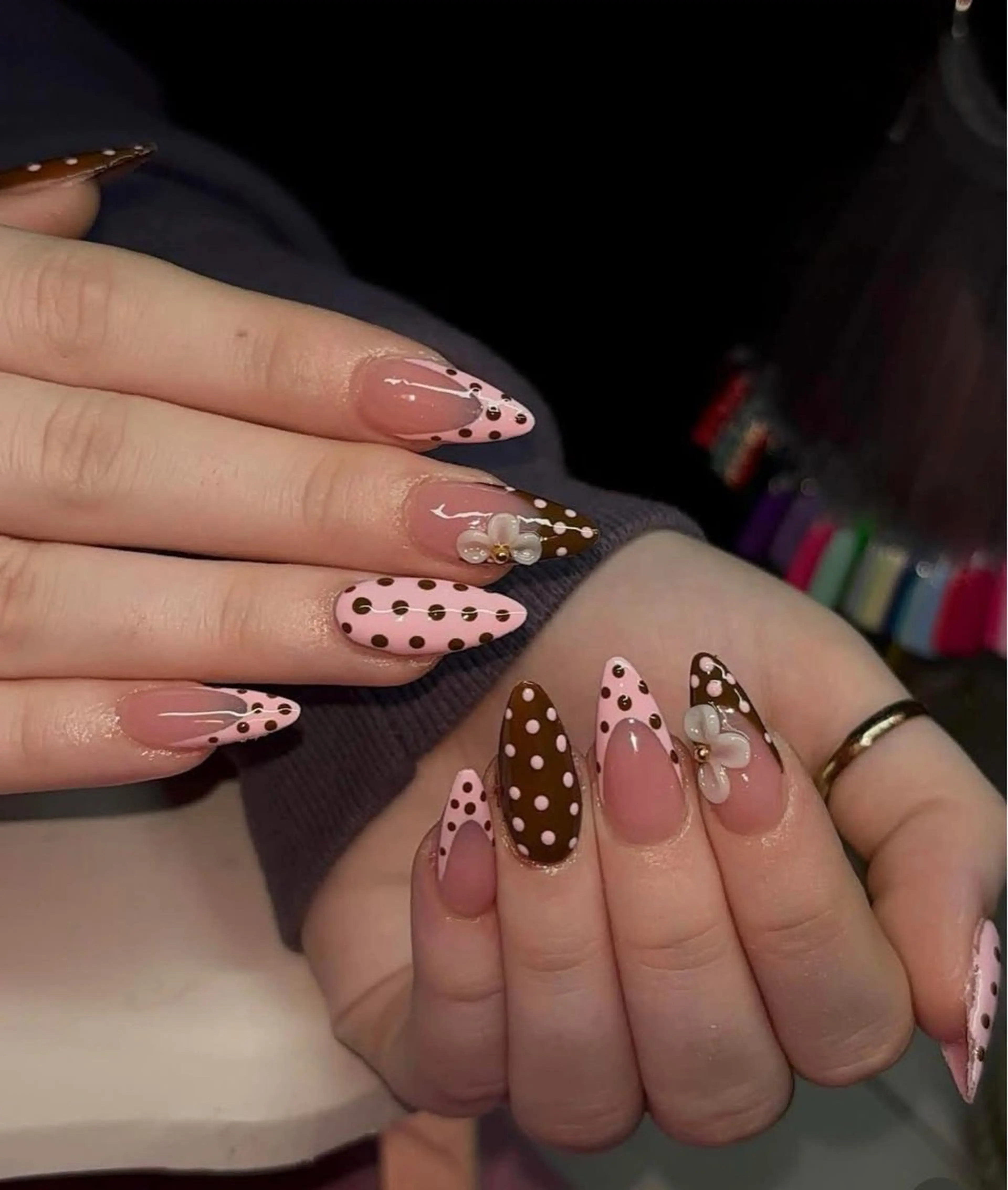 ネイル 長さ出し フットネイル ジェルネイル 韓国ネイル マグネットネイル ハンドネイル YMT NailStudioのネイルデザイン