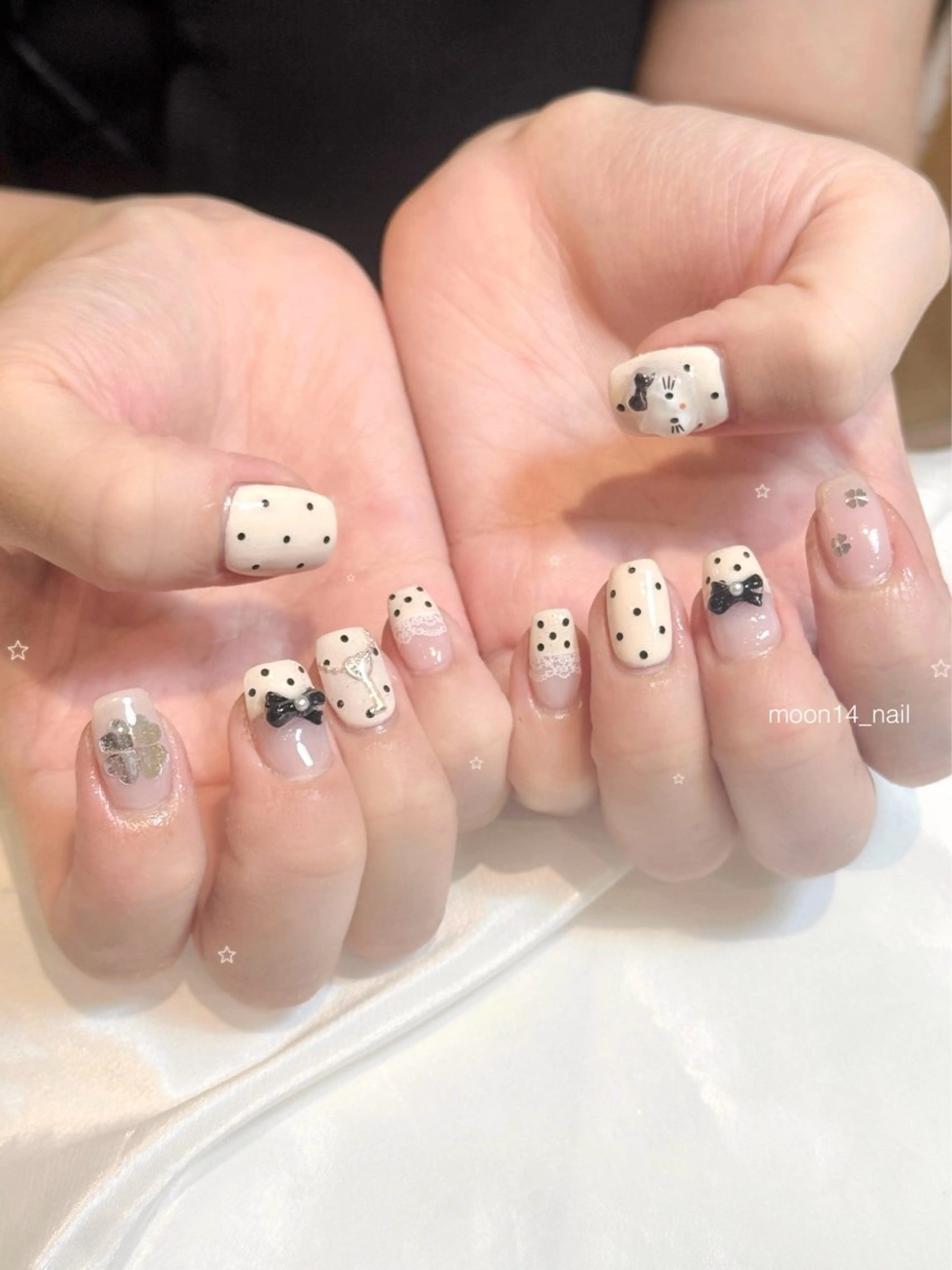 ネイル ドット ジェルネイル パラジェル リボン 春ネイル ハンドネイル natsuki 💫のネイルデザイン