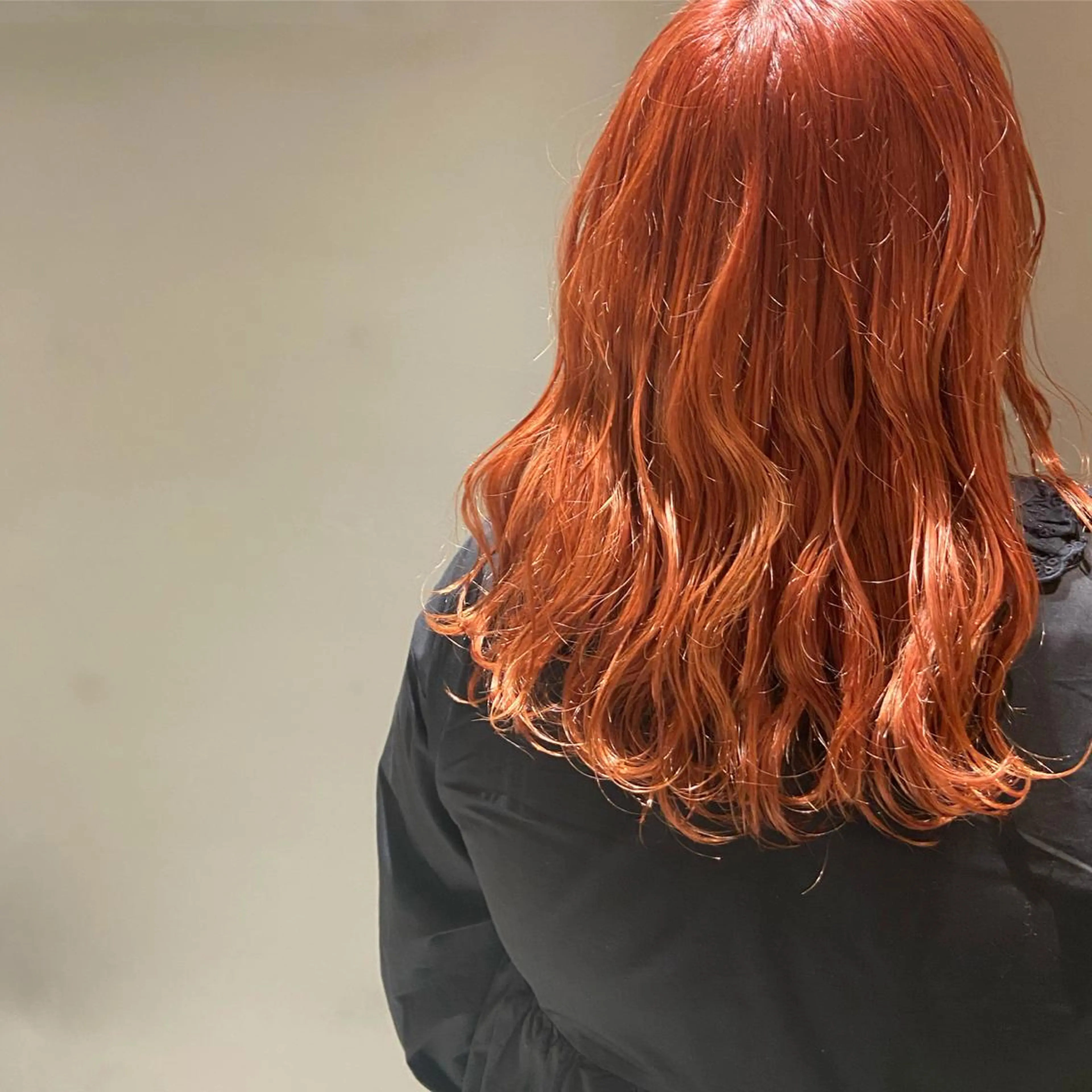 セミロング カラー ブリーチ ケアブリーチ ダブルカラー ハイトーンカラー オレンジ カジュアルを女っぽく 𝗮𝘆𝗮𝗰𝗼のヘアスタイル