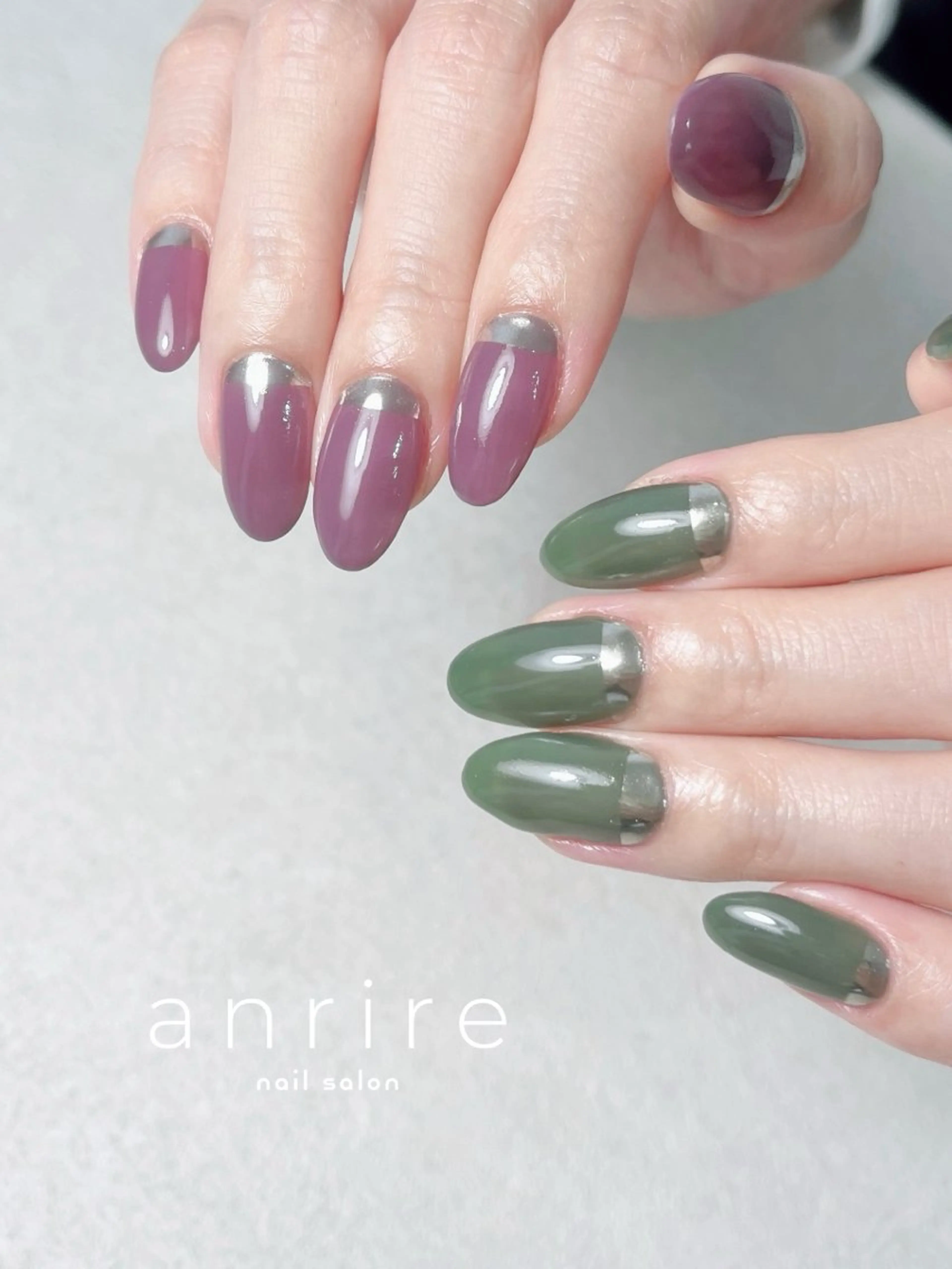 ネイル ジェルネイル グリーン ミラーネイル ワンカラーネイル パラジェル ハンドネイル nailsalon anrireのネイルデザイン